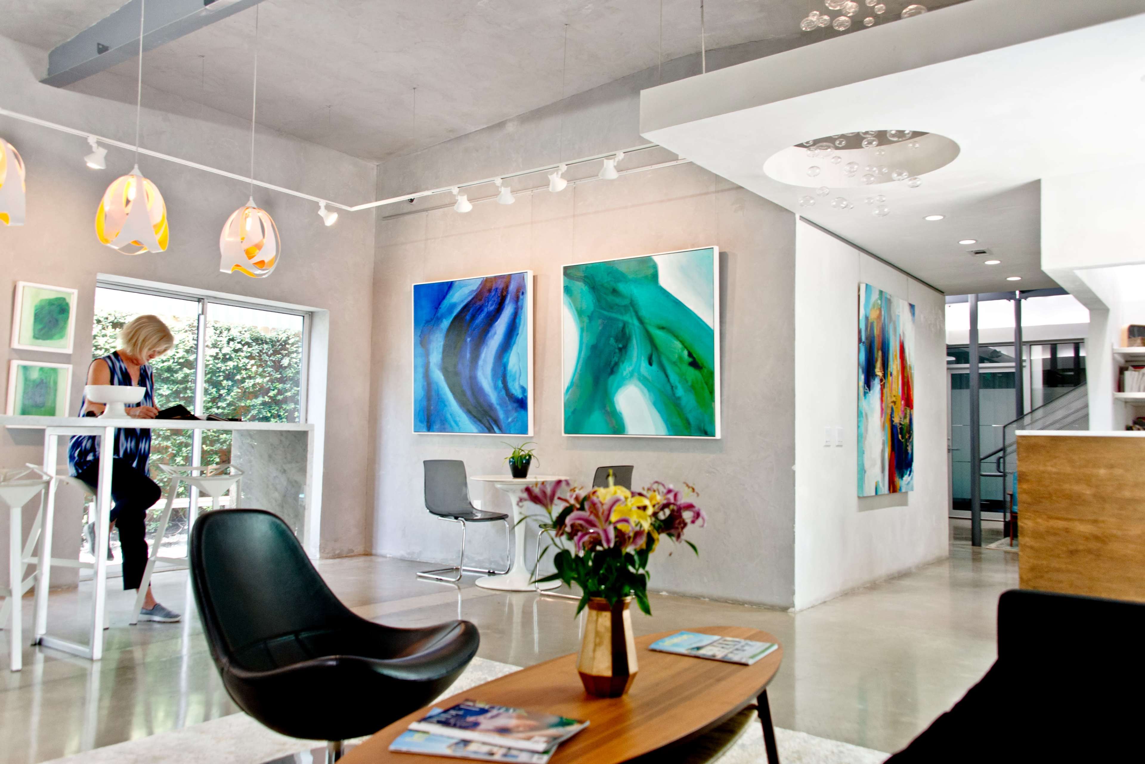 Modern Intimate Reception Area in Rice Village Image in University Place, Houston, TX