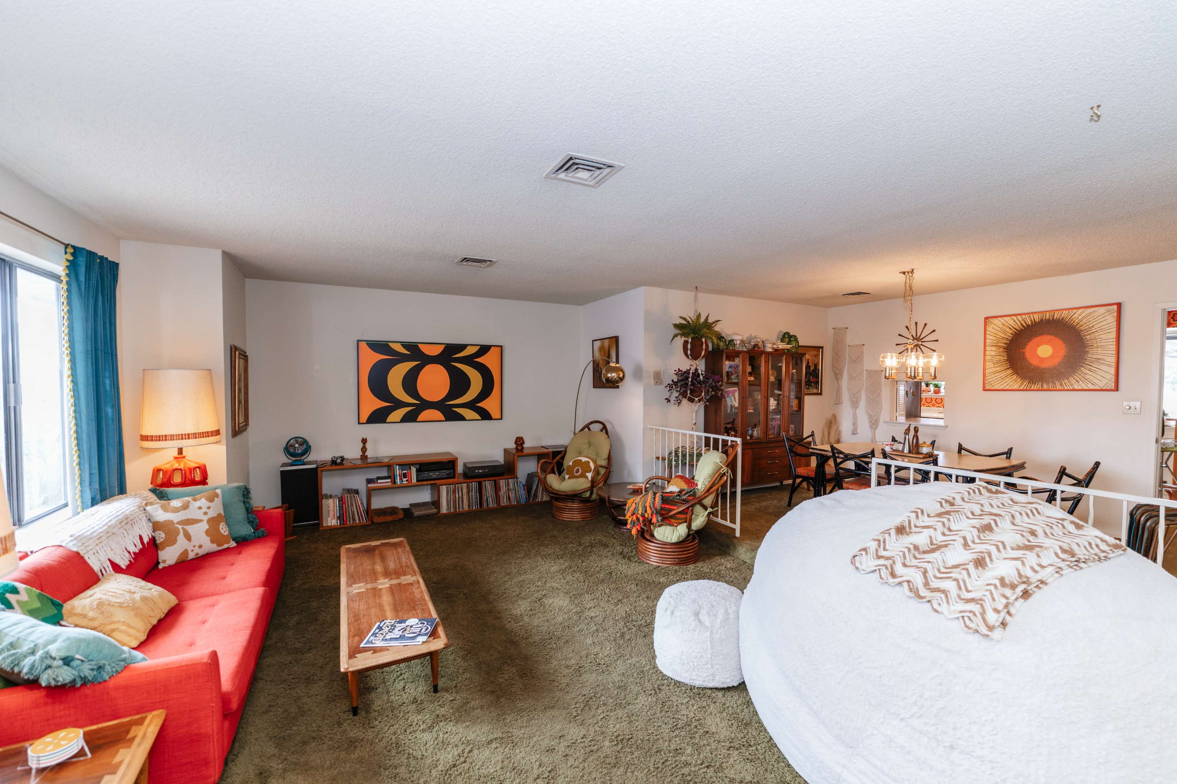 1977 Cozy Home in the Middle of Las Vegas Image in Twin Lakes, Las Vegas, NV