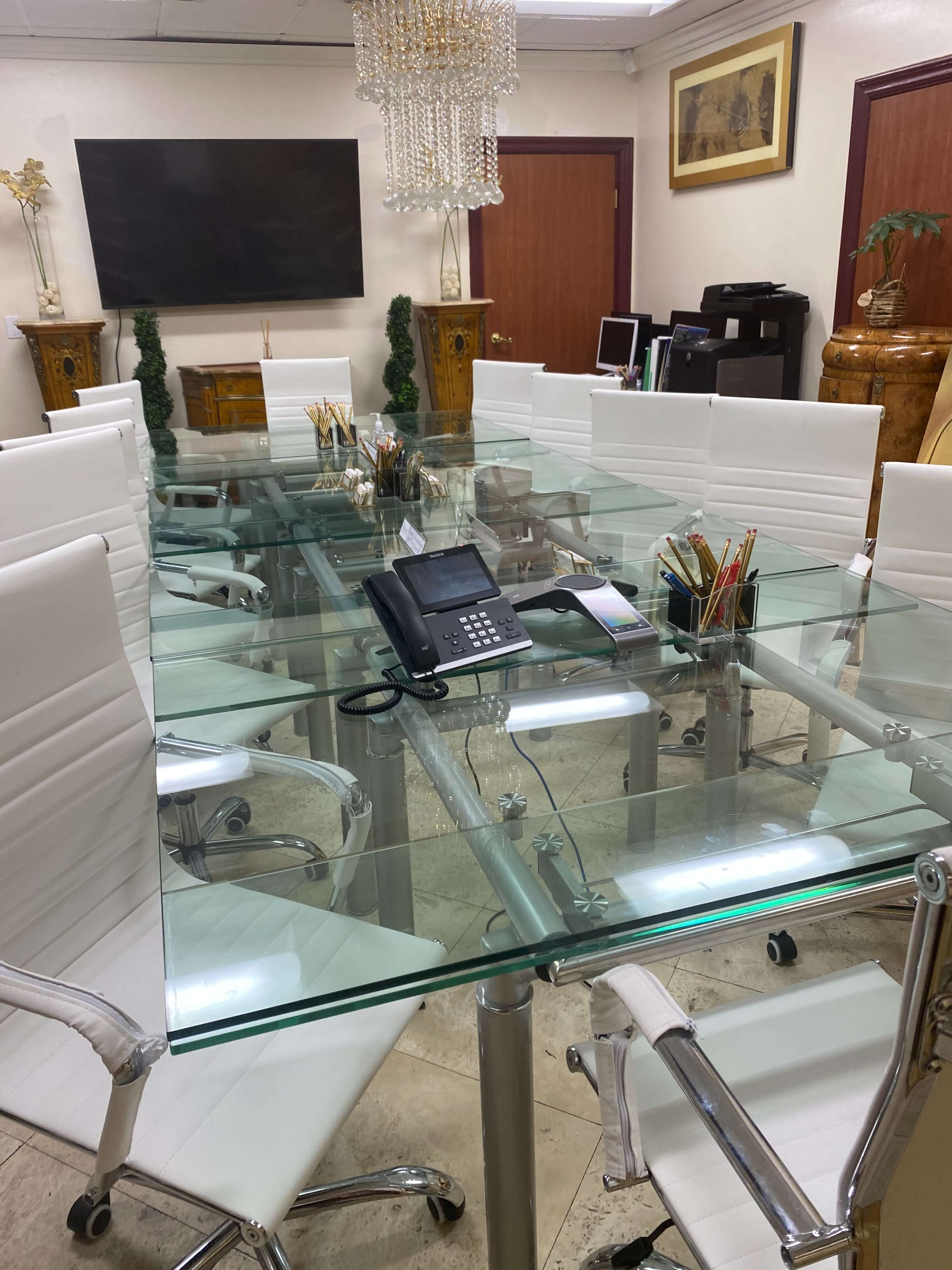 Bright, spacious conference room Image in Van Nuys, Van Nuys, CA