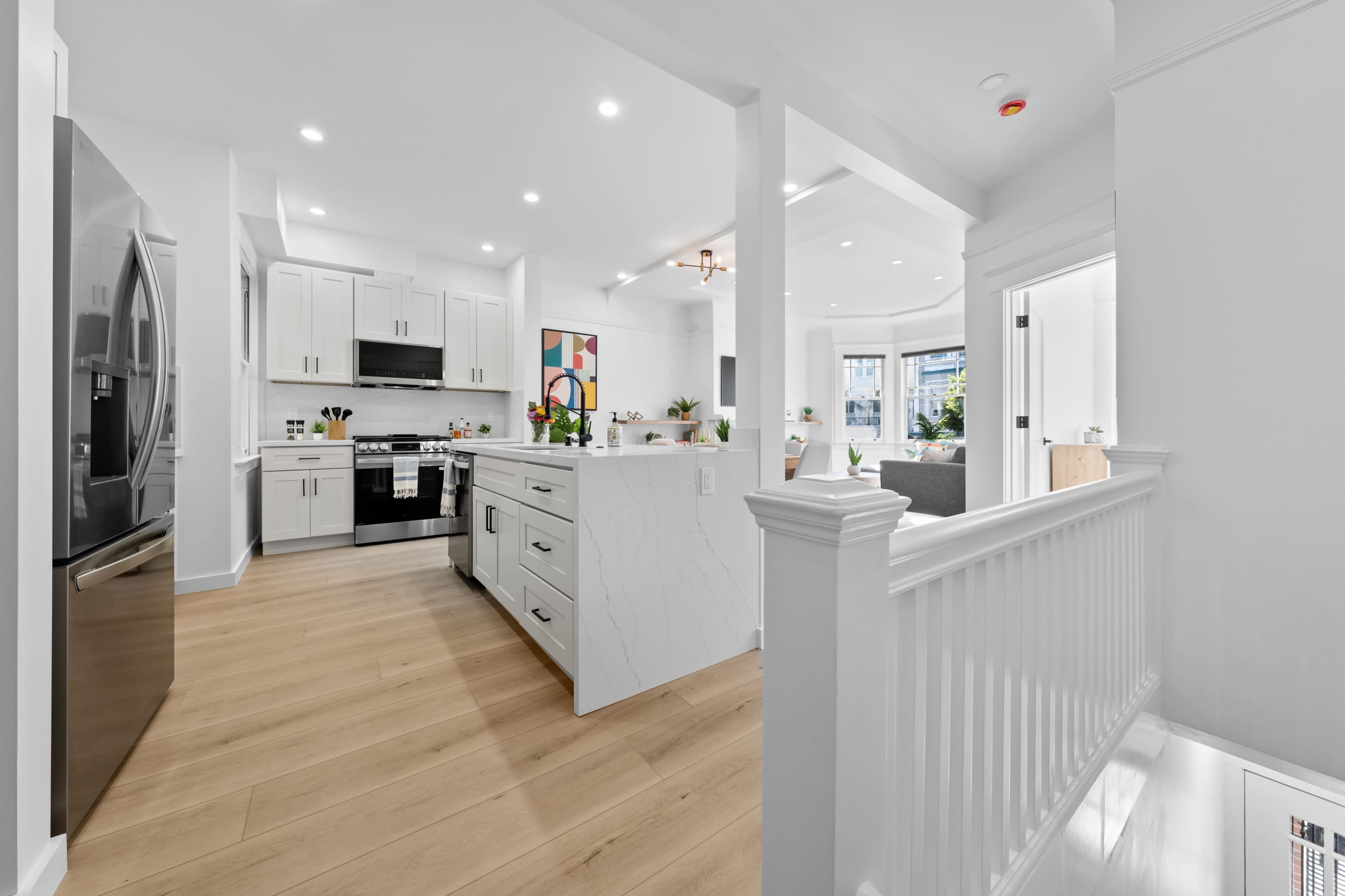Gorgeous Cow Hollow Home in Phenomenal Location Image in Union Street, San Francisco, CA