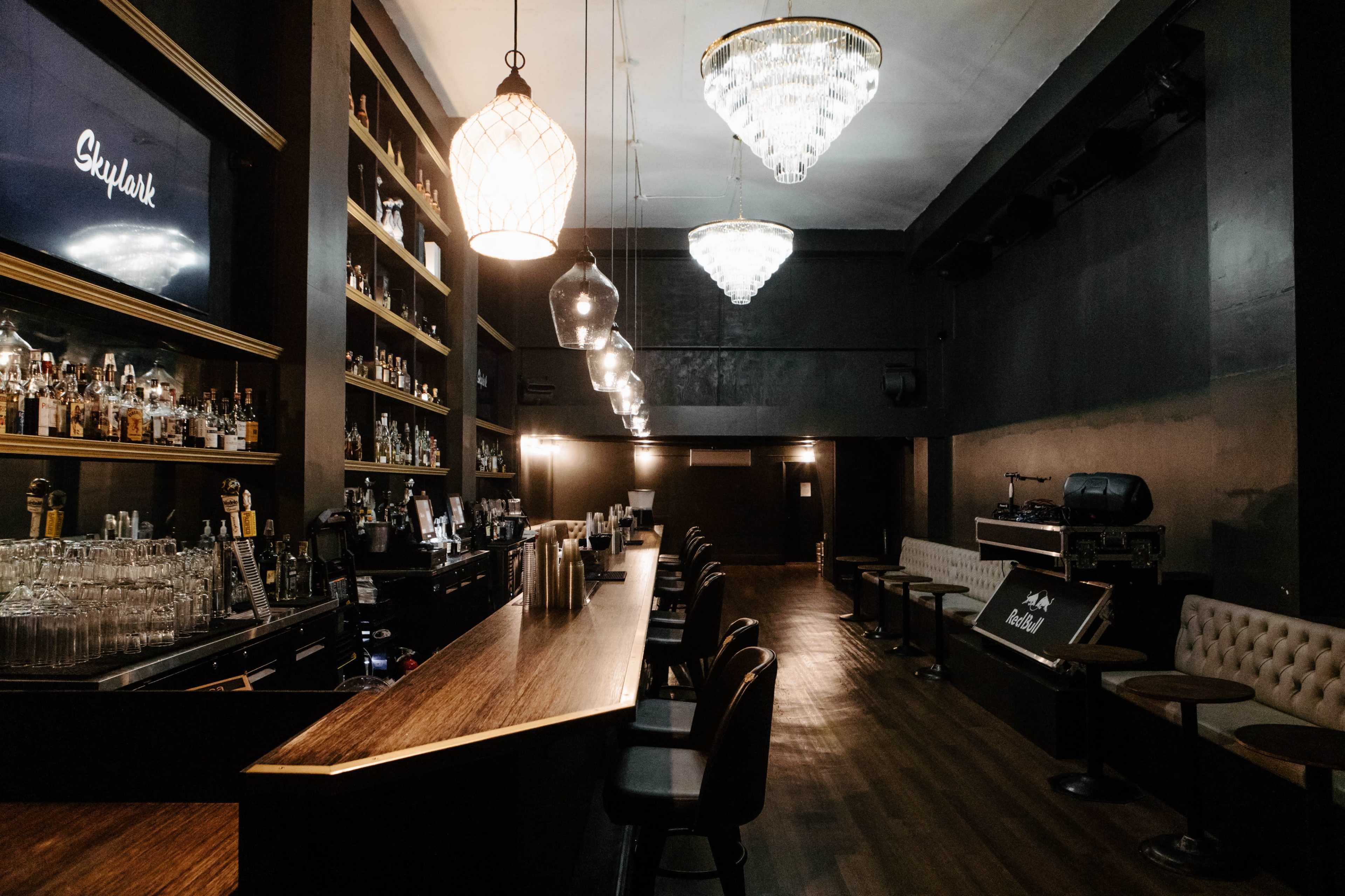 Newly Remodeled Venue in the Mission - Elegant Event Space, Multi-use, Private Parties, Photoshoots, Meeting Space & More! Image in Mission District, San Francisco, CA