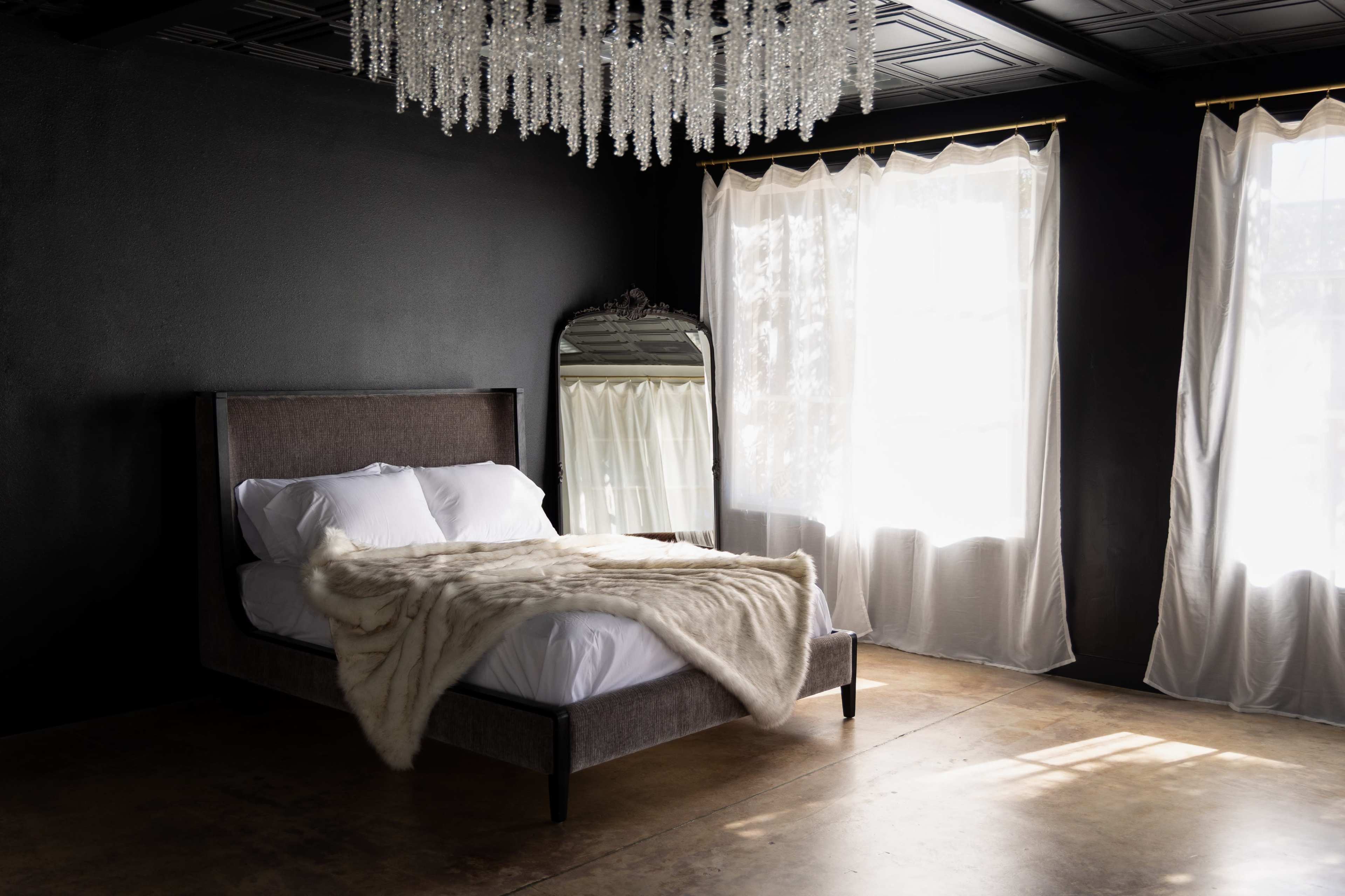 Sassy Suite Photography Studio in Charming Fallbrook Image in Fallbrook, Fallbrook, CA