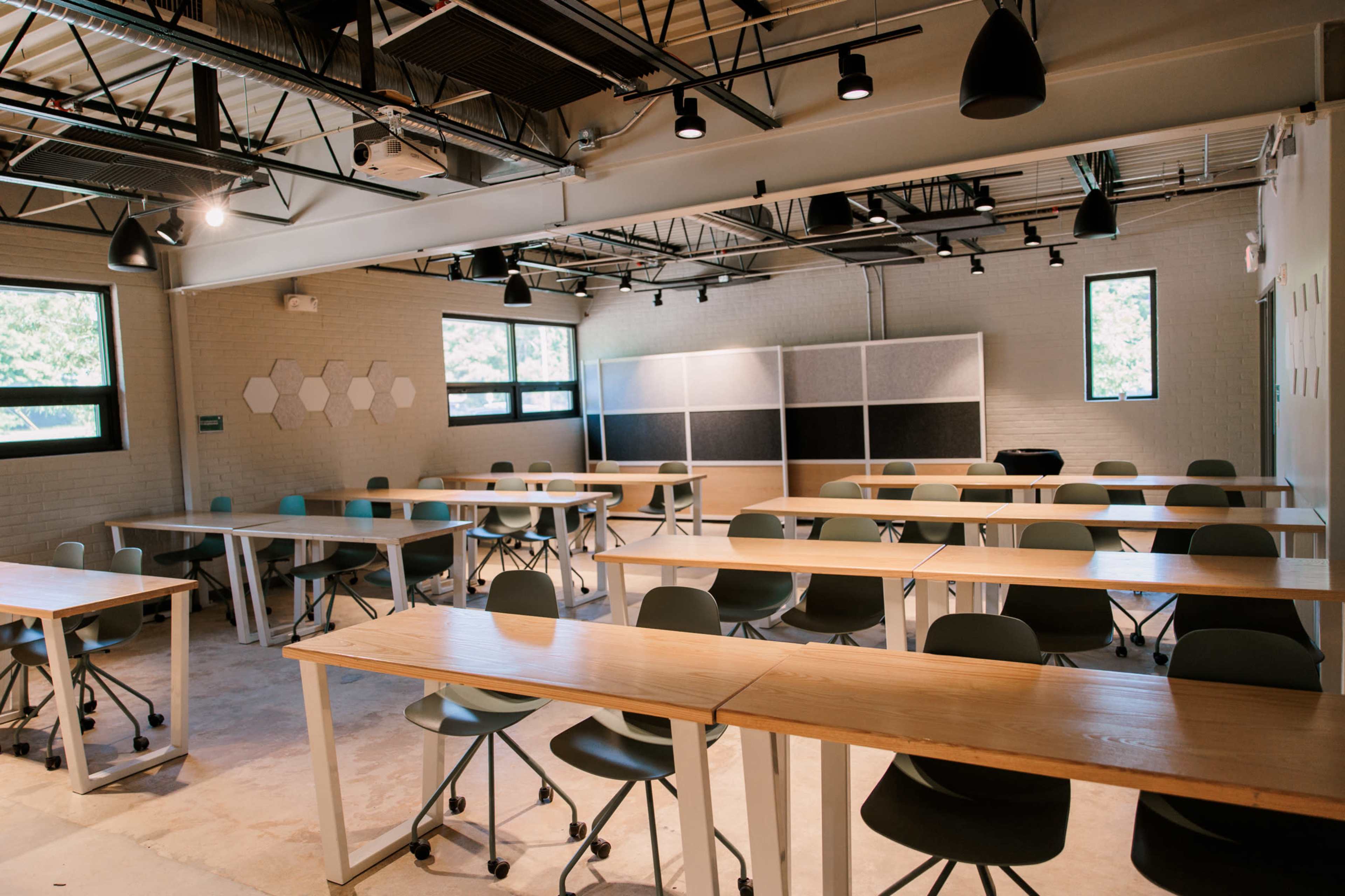Spacious Meeting Room Image in Southwest Raleigh, Raleigh, NC