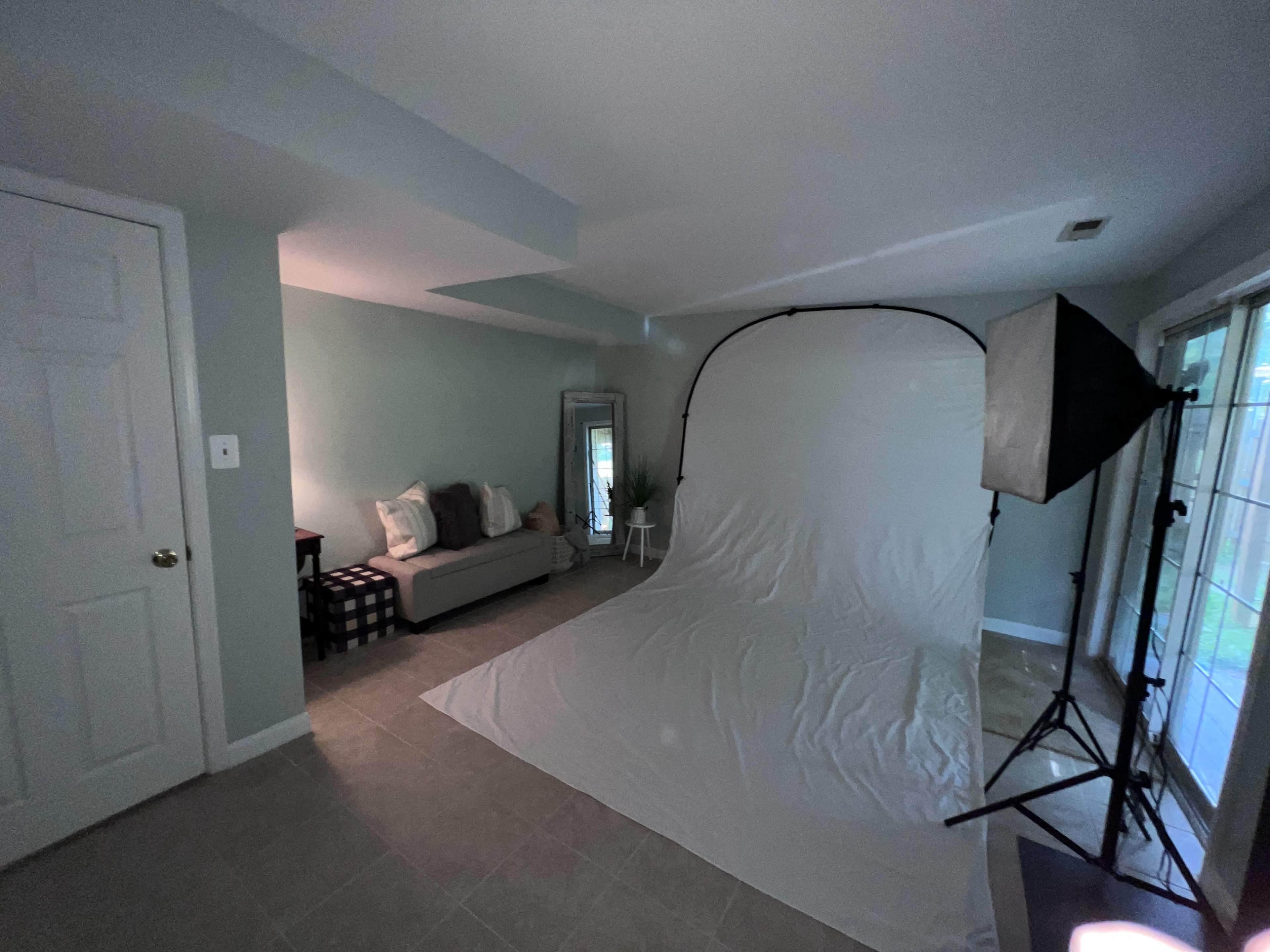 Suburban Studio with Multiple Spaces Image in , Fredericksburg, VA