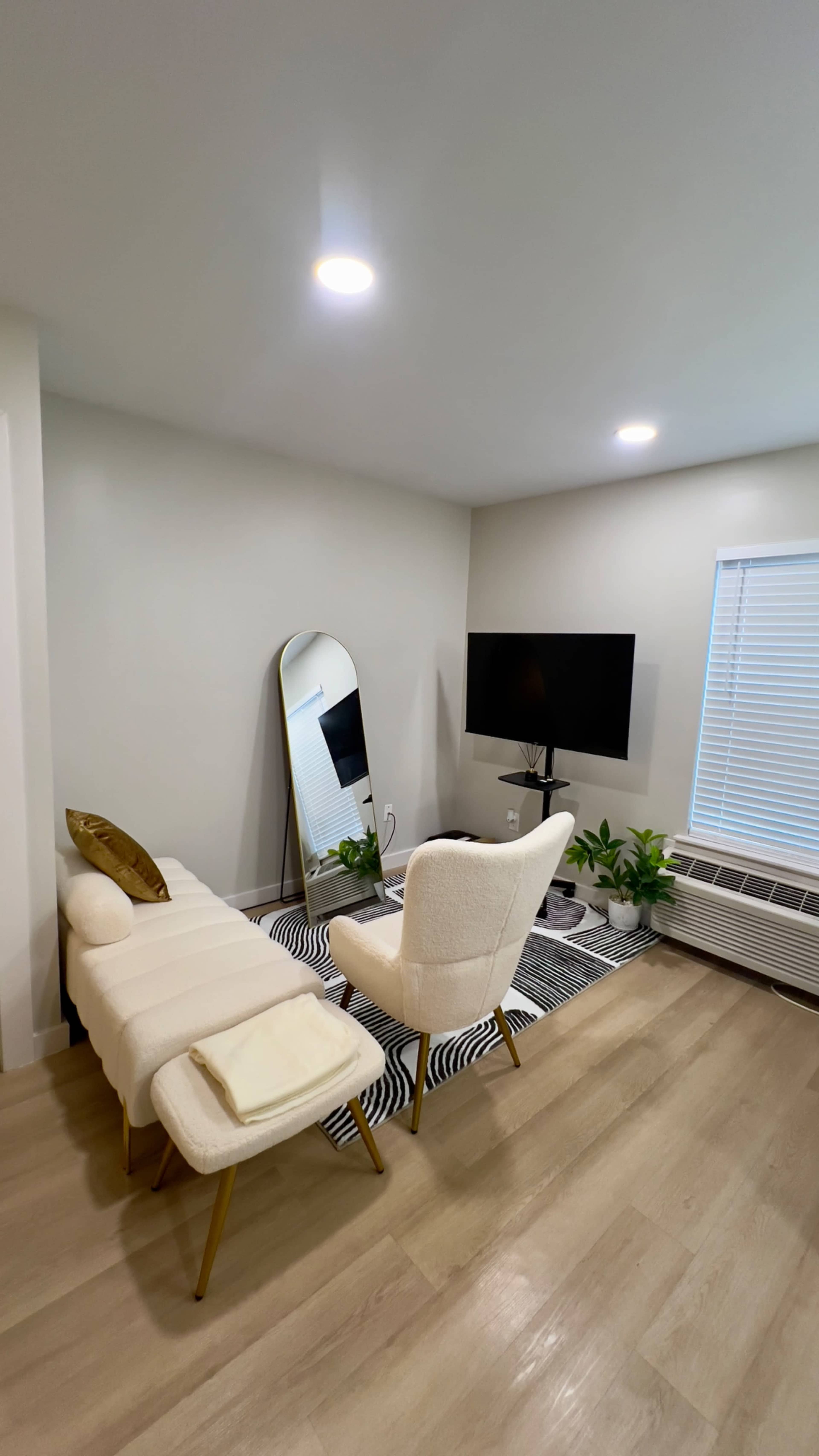 Studio with full kitchen for content creation. Image in North Memphis, Memphis, TN