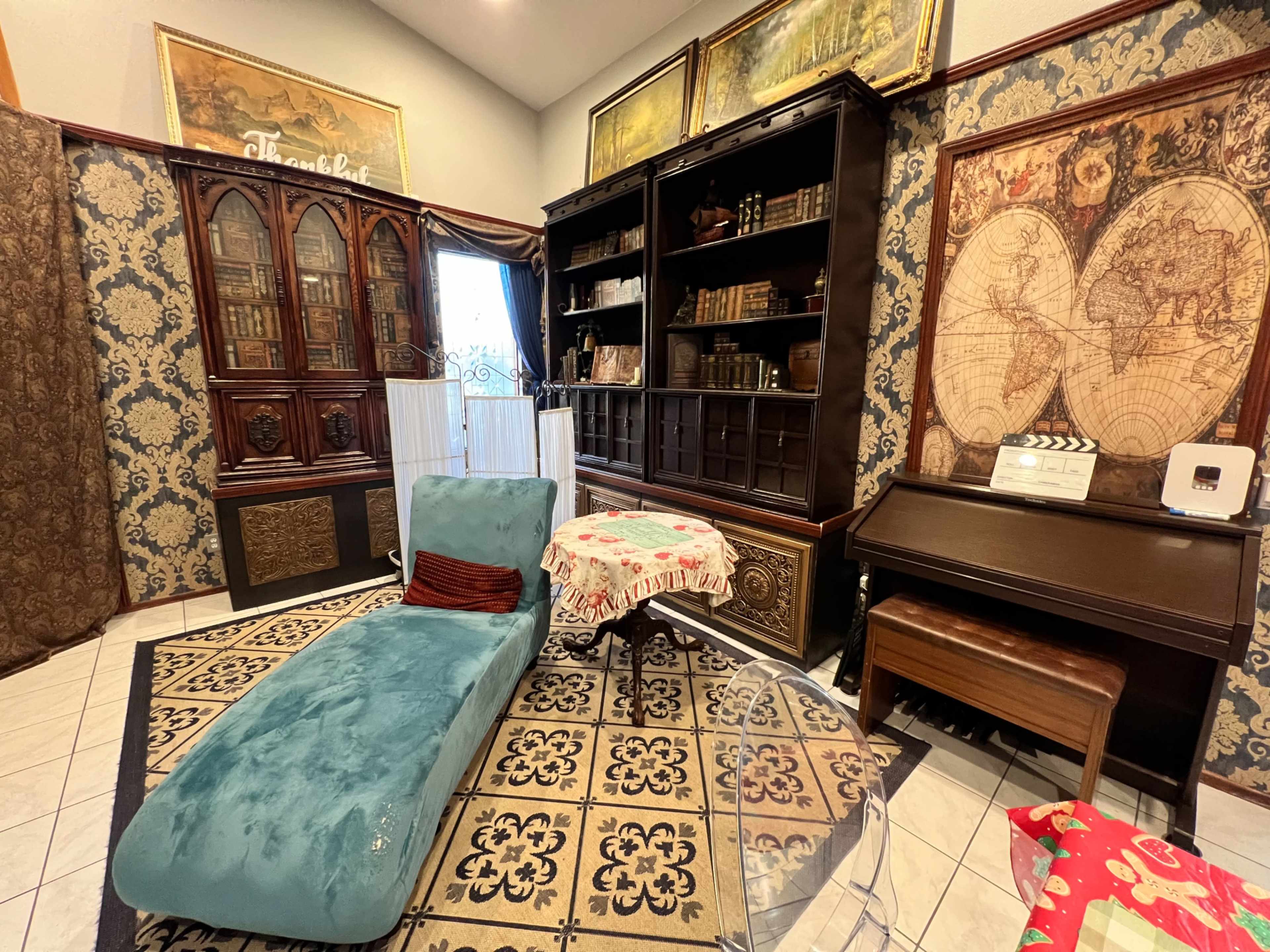 House with Period Sets and Fully Equipped Wardrobe Studio for Photography and Filming Image in Rancho Cucamonga, Rancho Cucamonga, CA