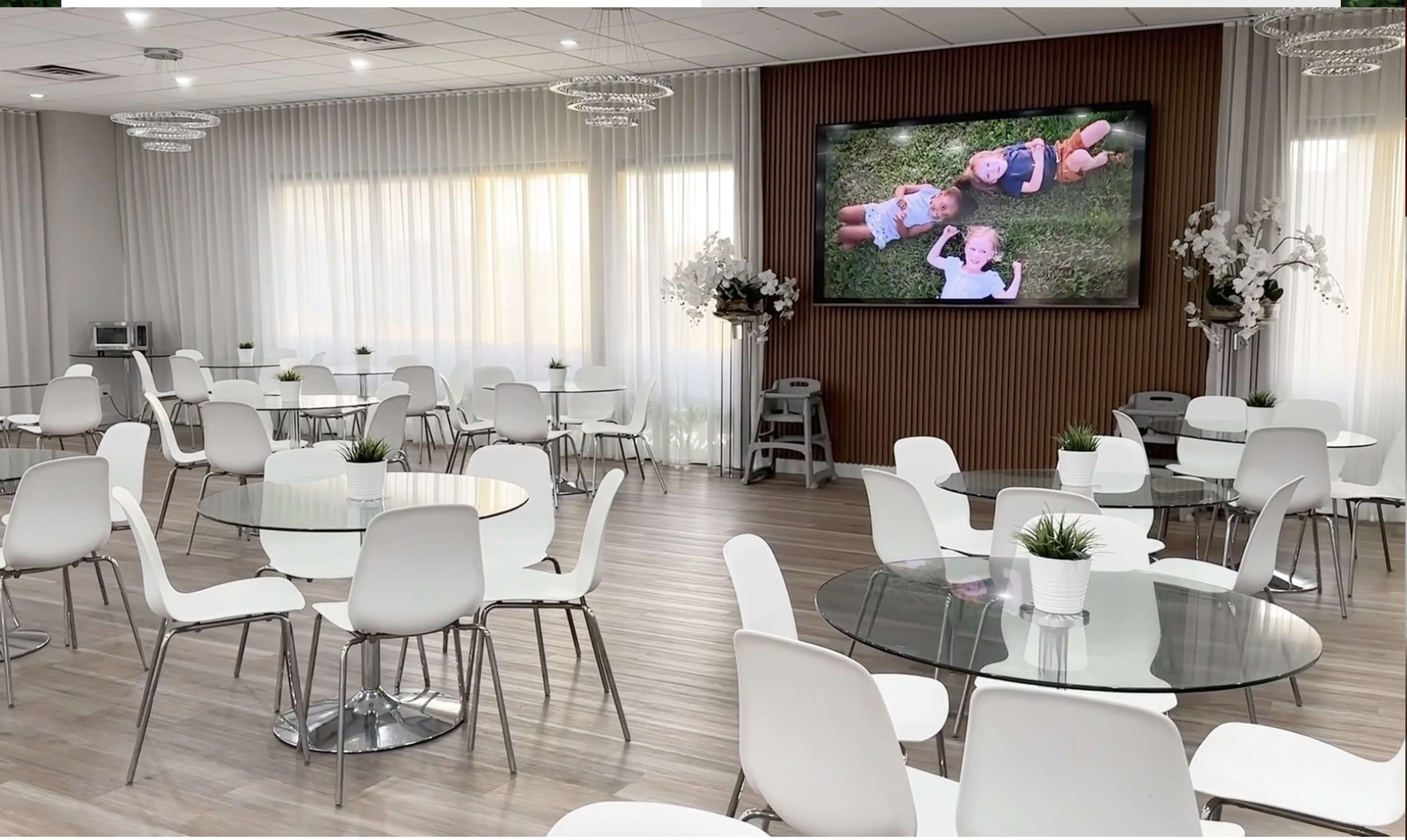 Elegant Ballroom & Open Gazebos Near Lake Buena Vista Attractions Image in , Kissimmee, FL