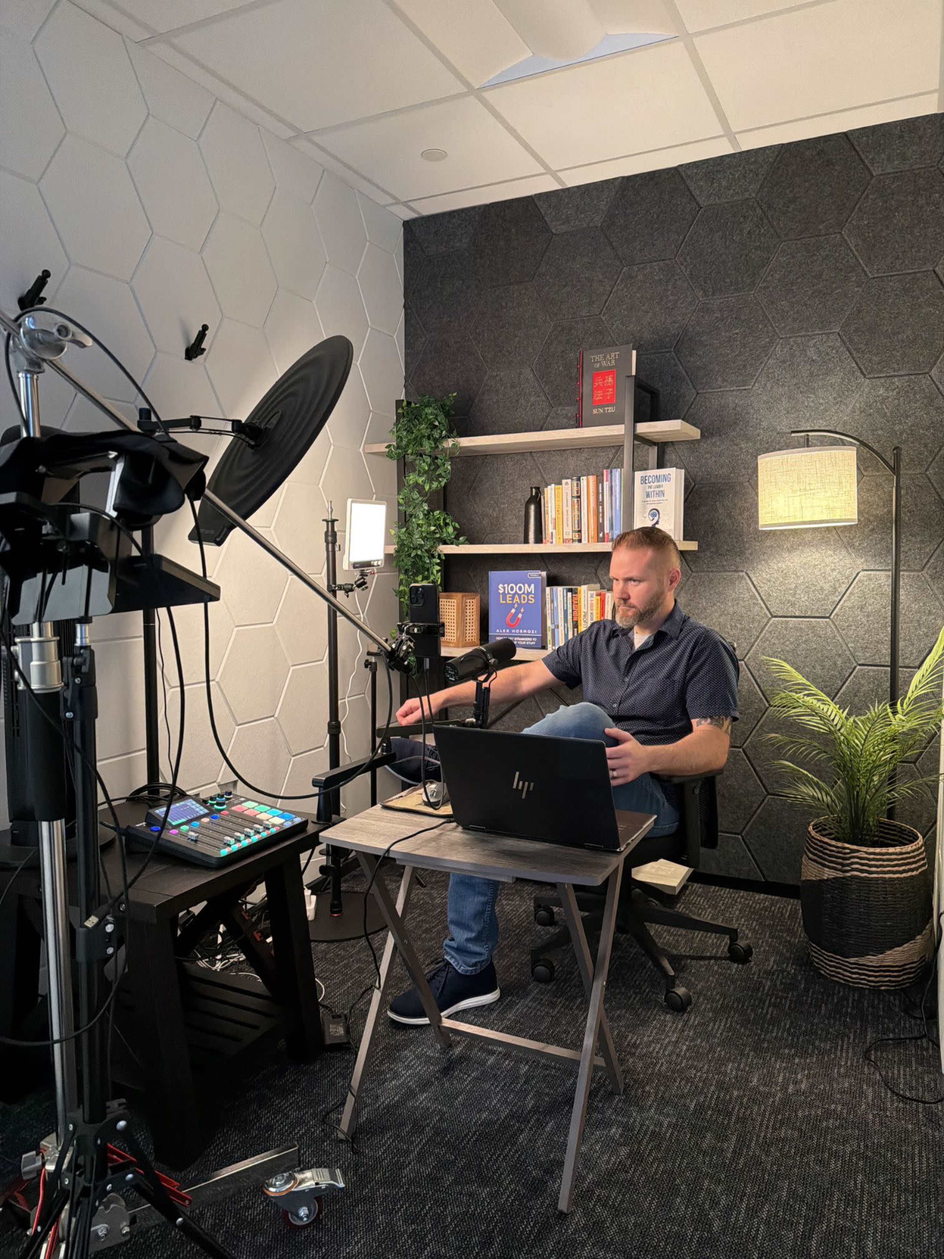 San Antonio Podcast Studio with 4K Video Setup Image in Northwest Side, San Antonio, TX