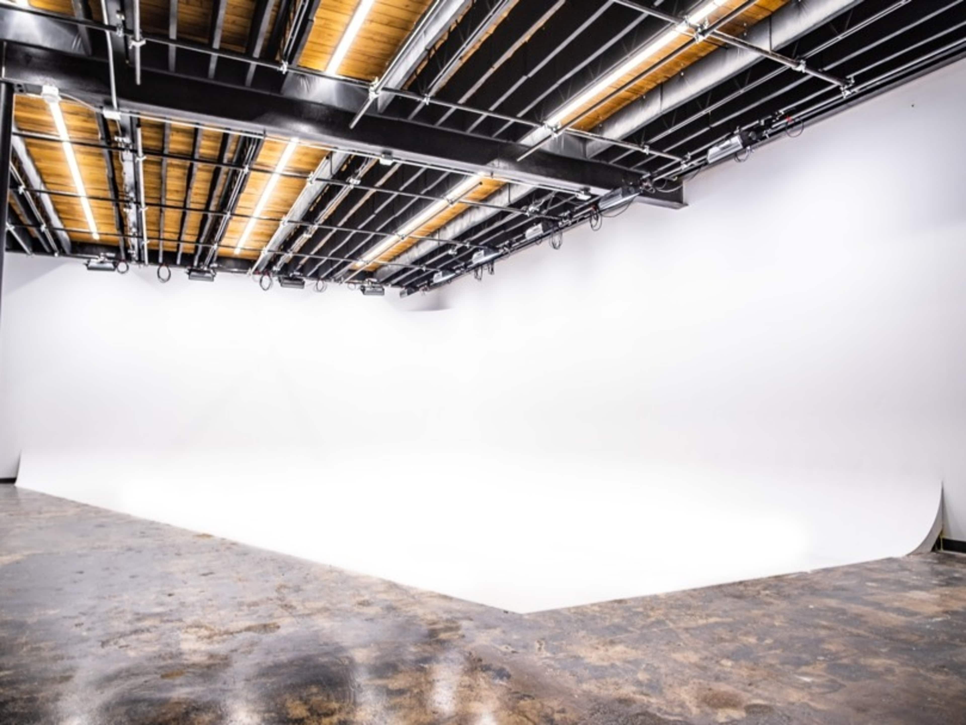 Cyclorama Lights - Static