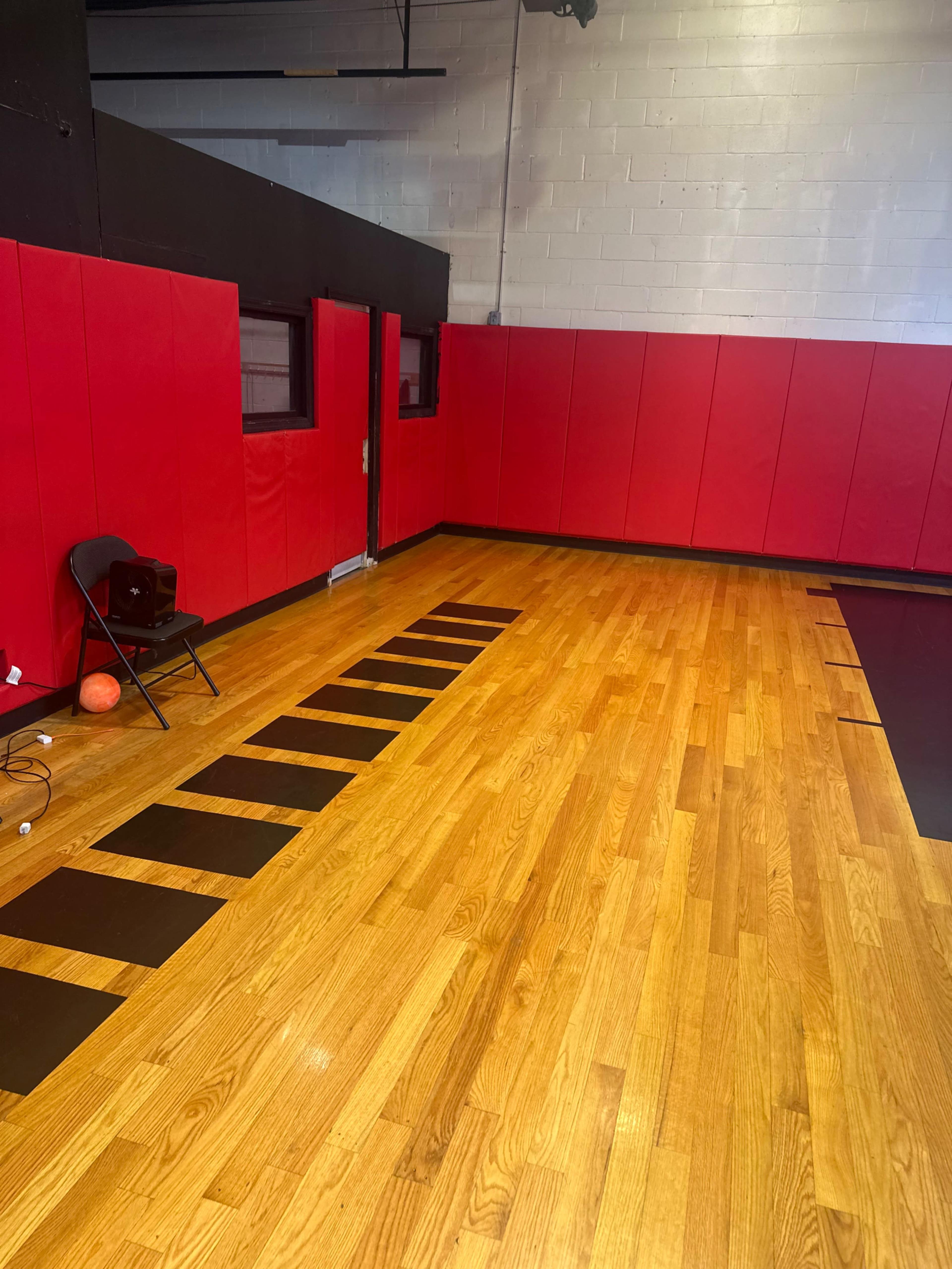 Basketball gym Image in Oyster Bay, Farmingdale, NY