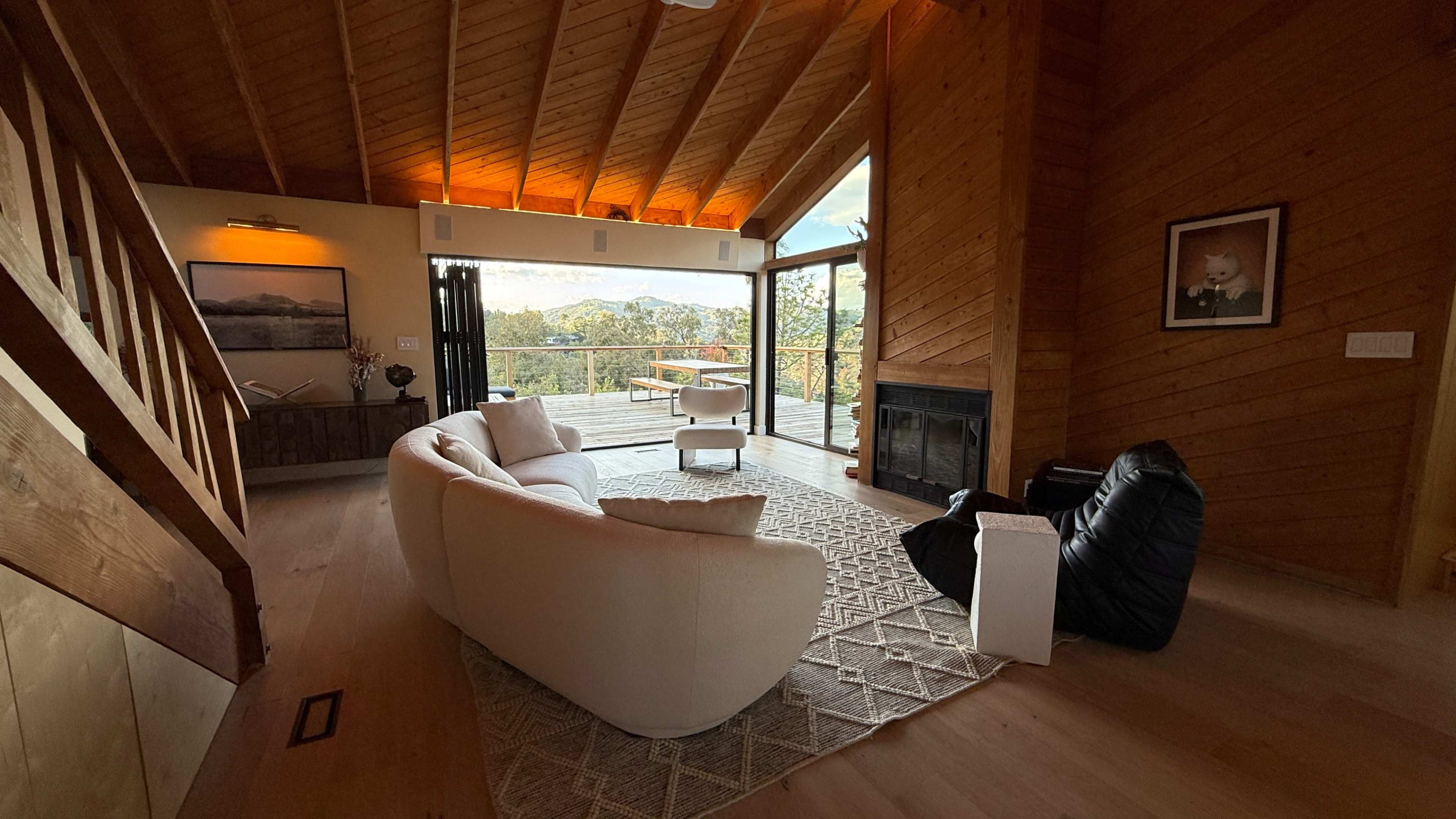 Topanga House – A Breathtaking Filming & Photography Location Image in Fernwood, Topanga, CA