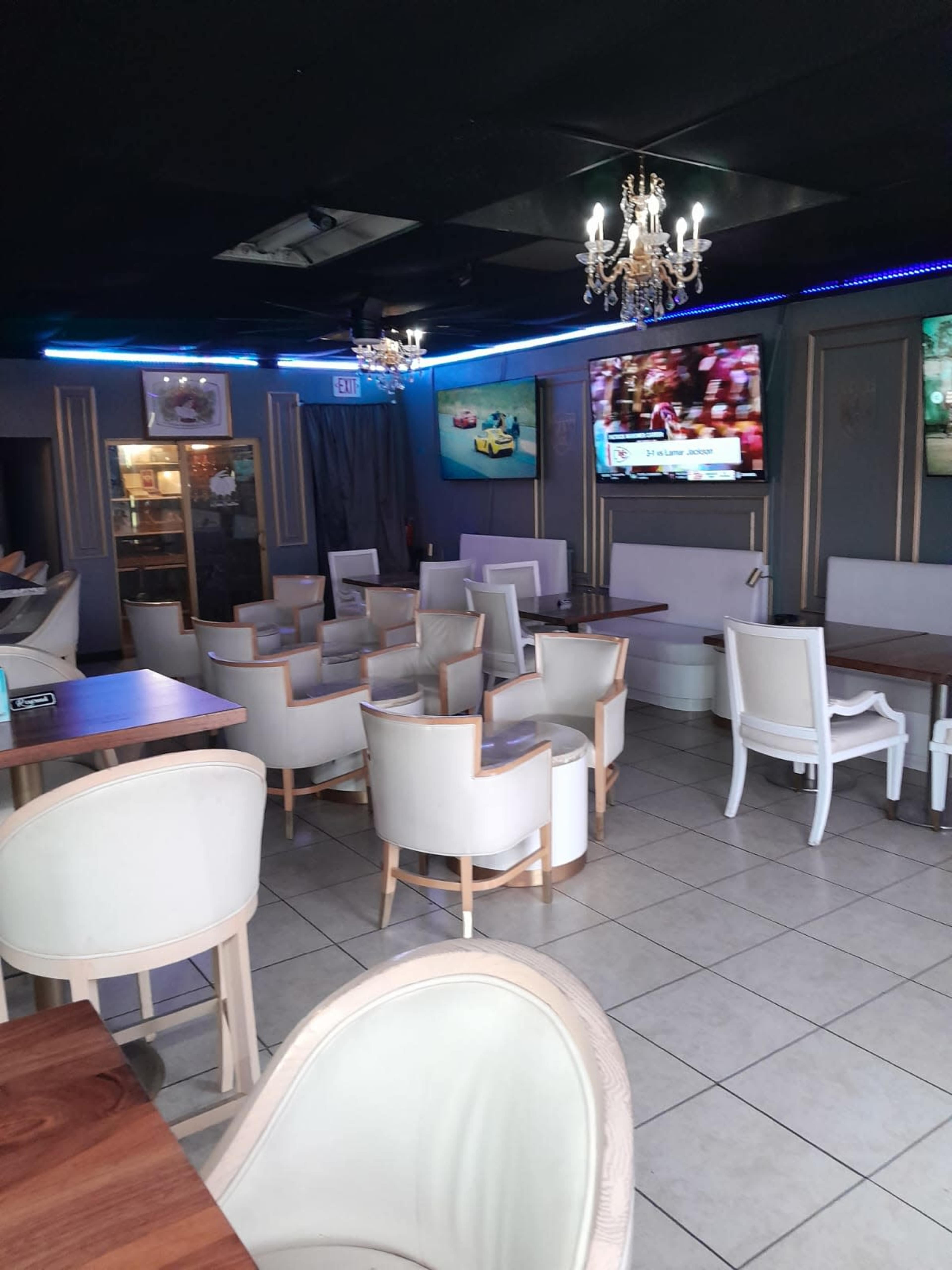 Downtown Cigar bar and Lounge Image in Downtown Las Vegas, Las Vegas, NV
