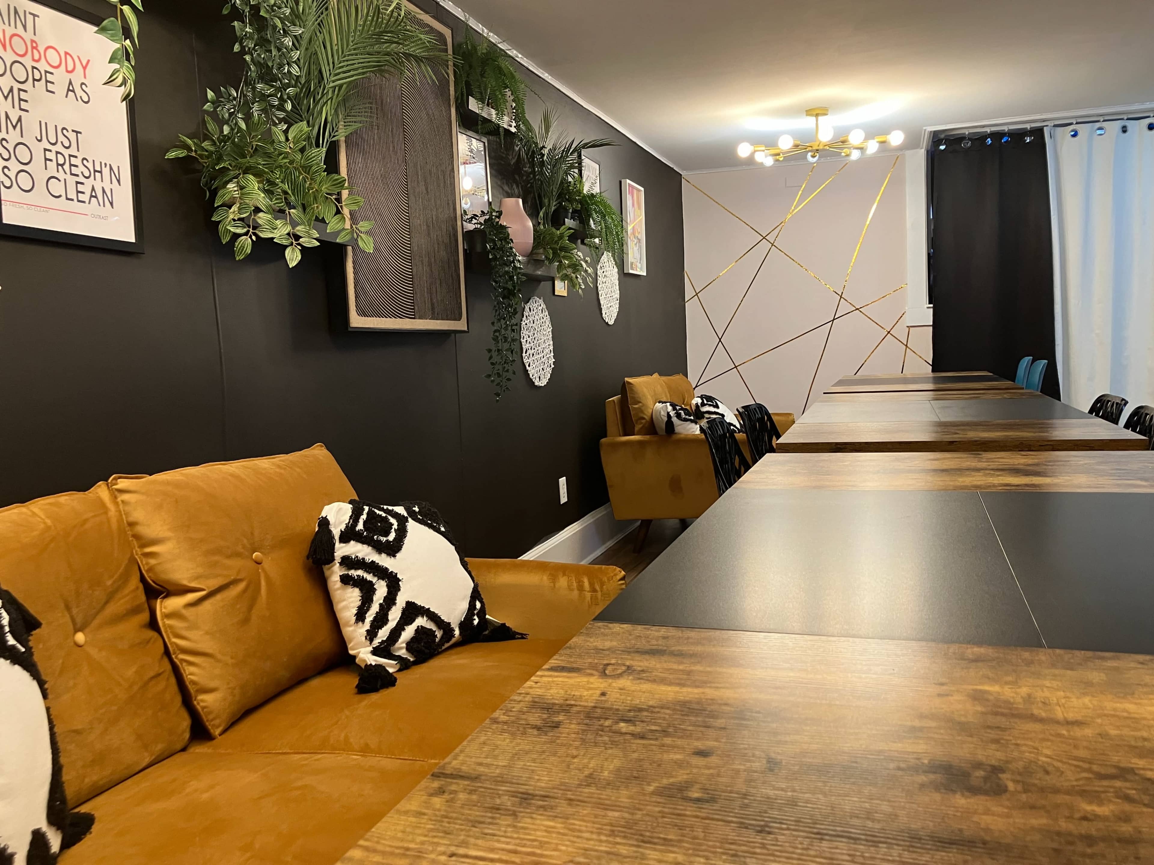 Urban Suite in Foxboro Centre: Spacious, Modern Boho Retreat for Workshops, Events & Meetings Image in Foxborough, Foxboro, MA