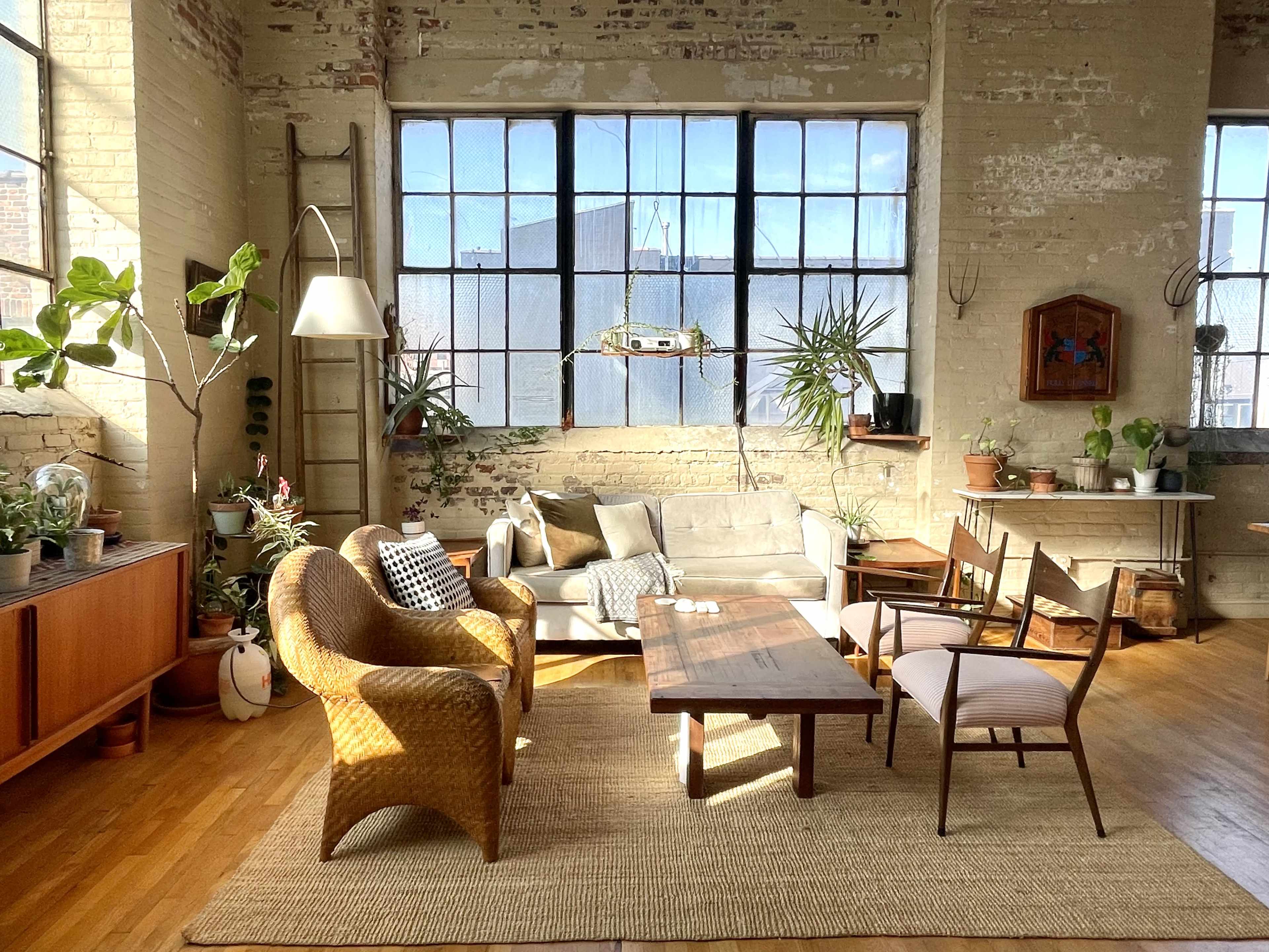Light Flooded Event + Photoshoot Loft Image in Greenpoint, Brooklyn, NY