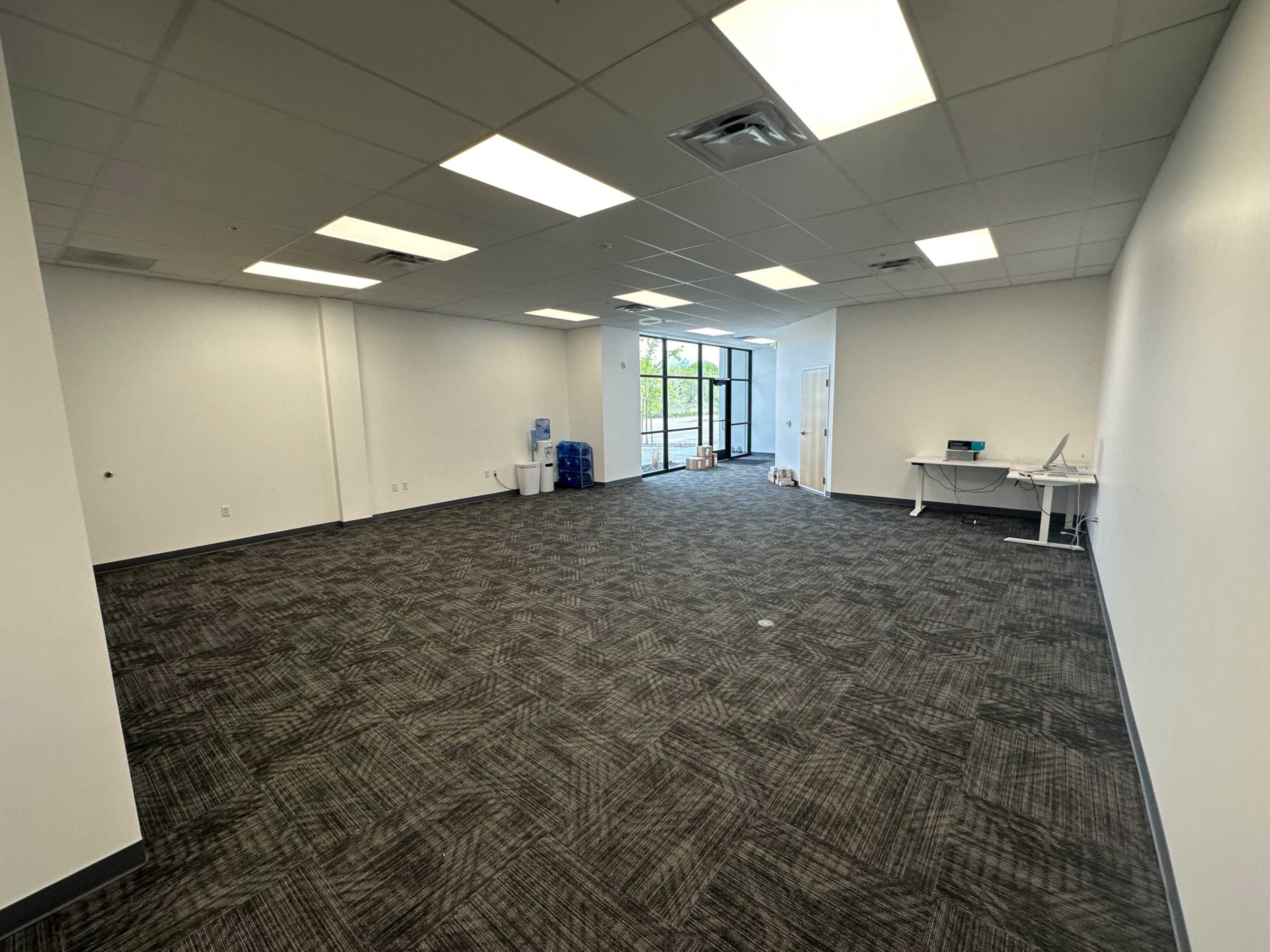 Convenient Office Space with Large Kitchen Area Image in , Saratoga Springs, UT