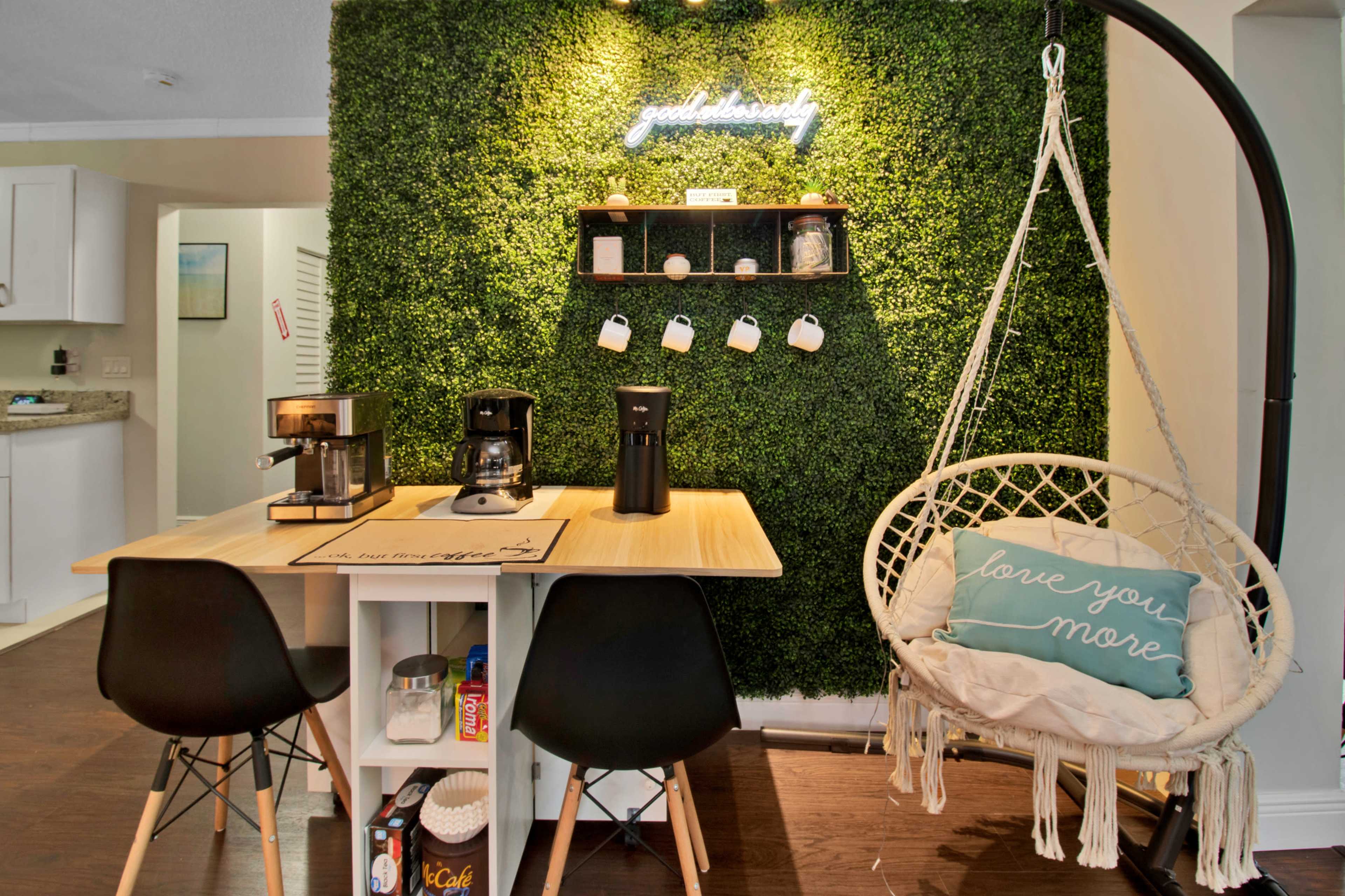 🌴3BR HEATED and Salt Water Pool Home | FTL Airport/Beaches/Las Olas Image in South Fort Lauderdale, Fort Lauderdale, FL, FL