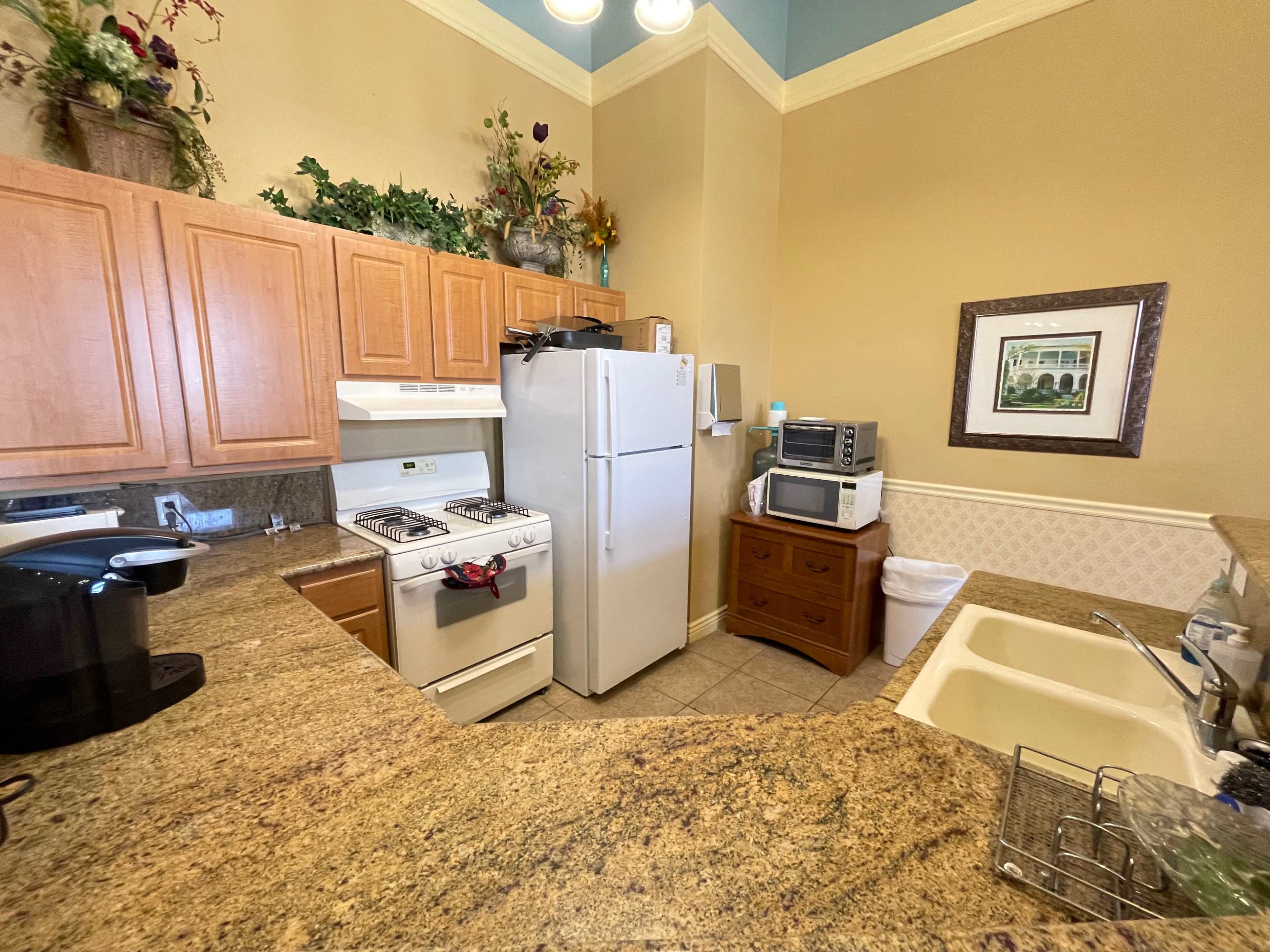 POOL PARTY?...MEETING SPACE?...BABY SHOWER? Image in Centennial Hills, Las Vegas, NV