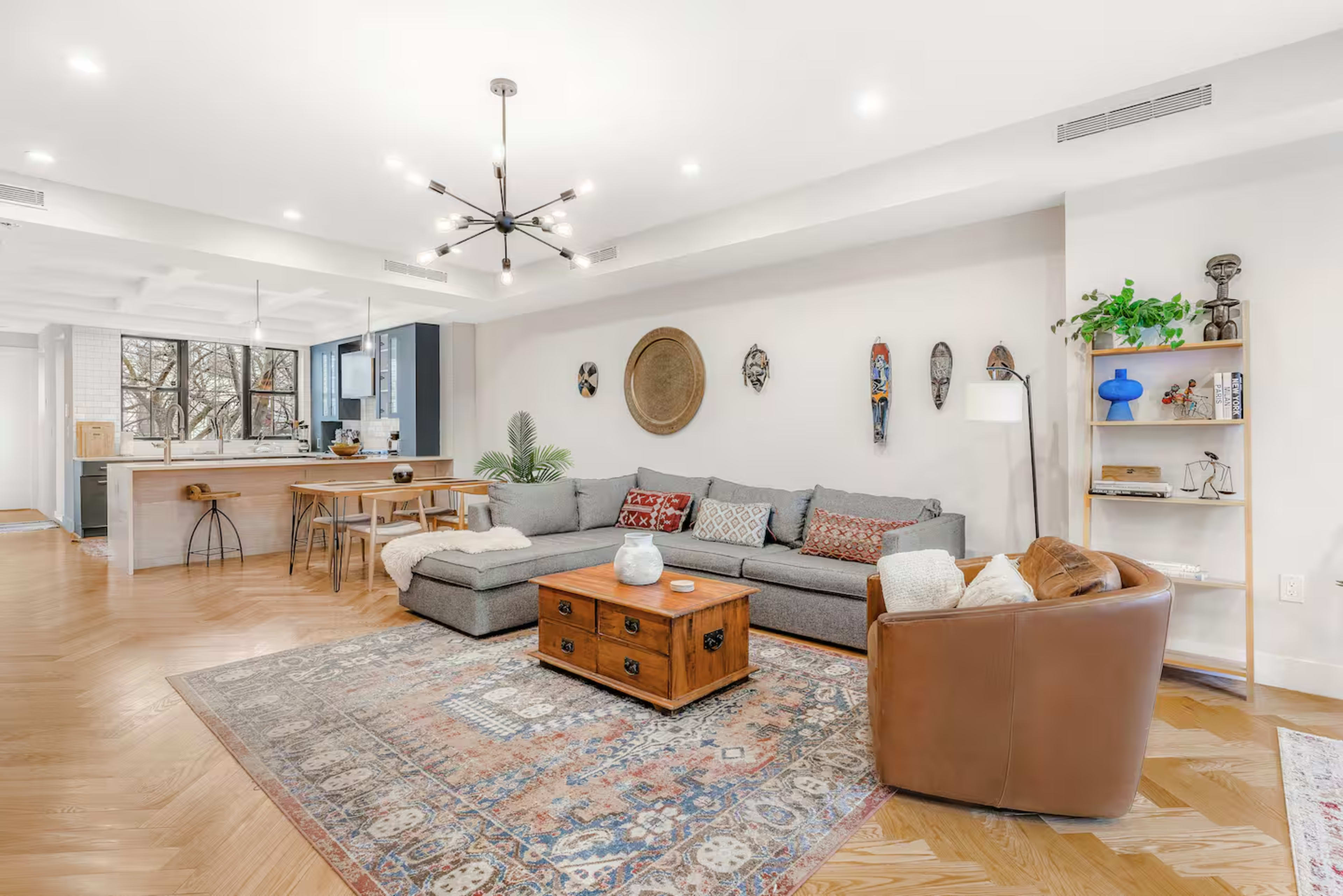 Modern & Trendy Spacious Brooklyn Townhouse Image in Bushwick, Brooklyn, NY