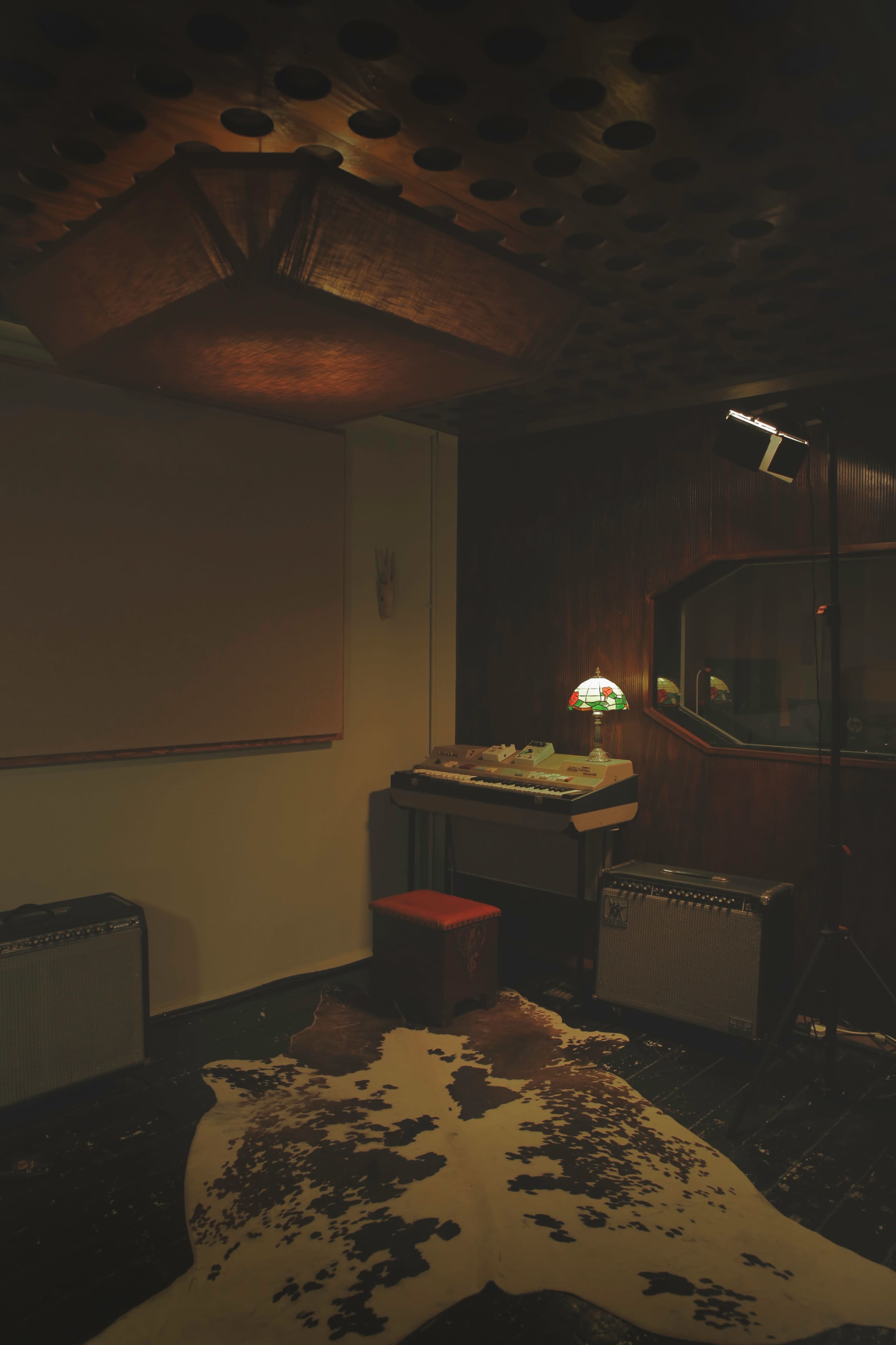 Act Cool Recording Studio Image in Barnet, London, ENG
