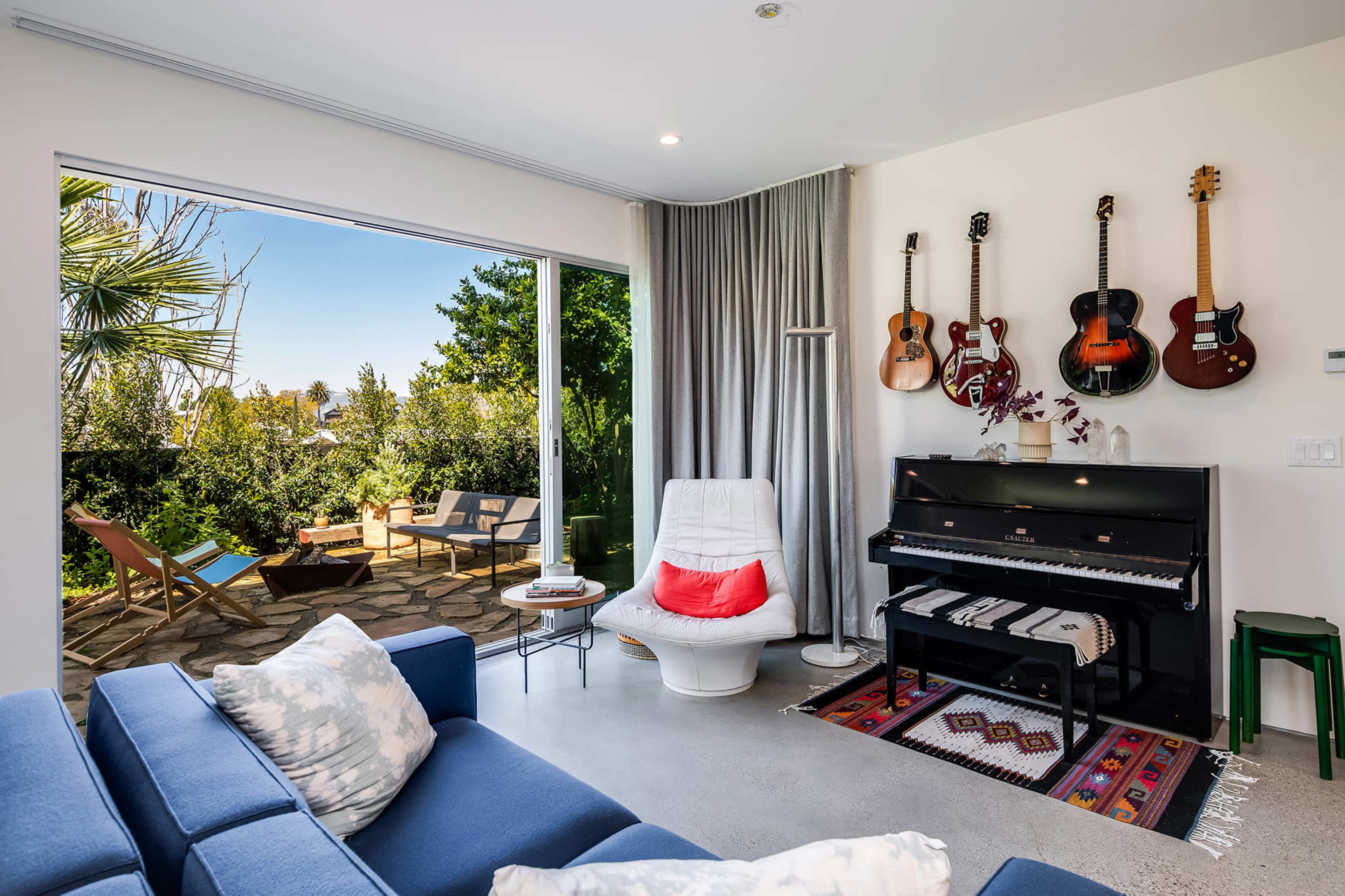 Architectural House with Skyline View and Private Garden Image in Echo Park, Los Angeles, CA