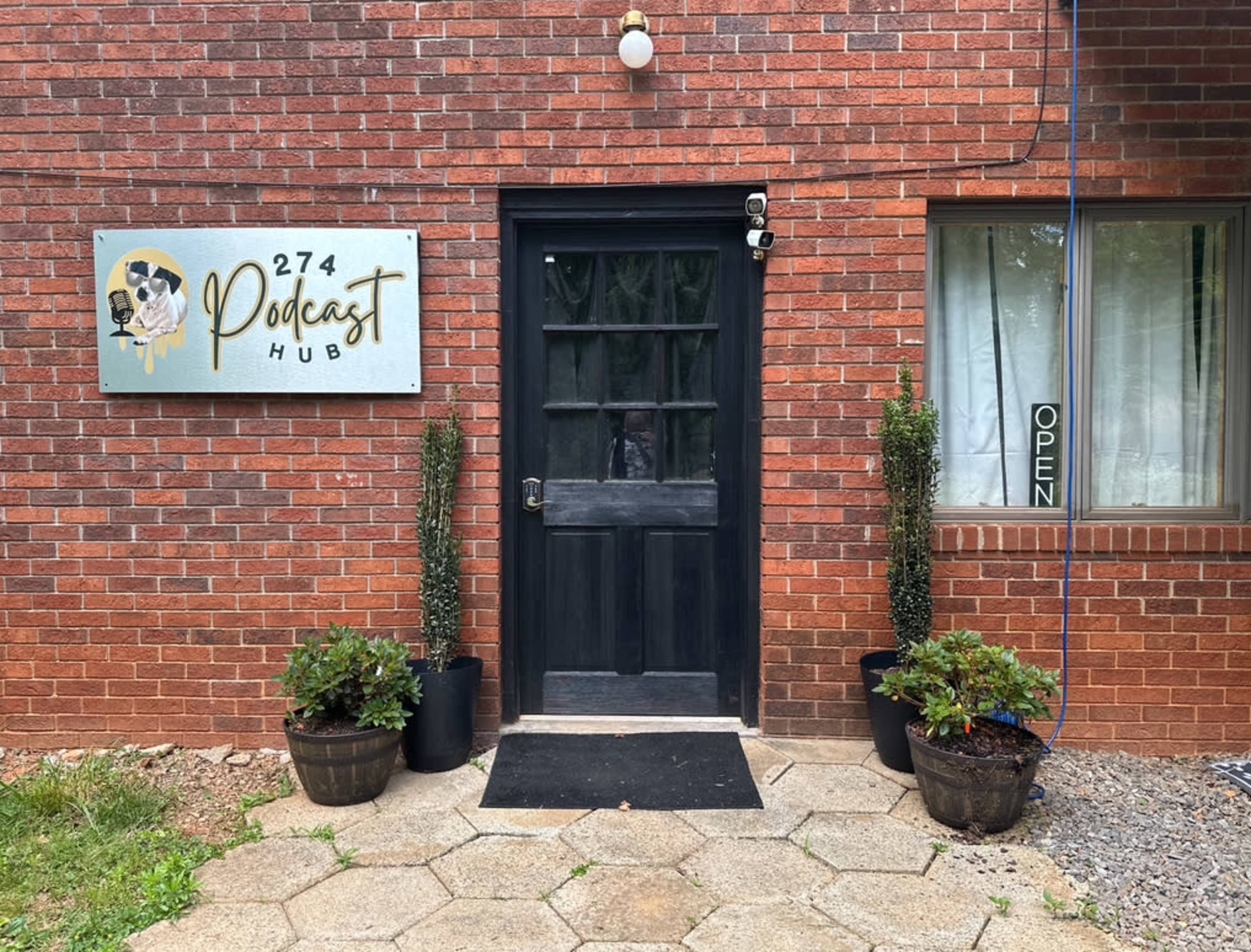 Private, Customizable, Roomy Studio Perfect for Creative Projects Image in , Mount Airy, NC