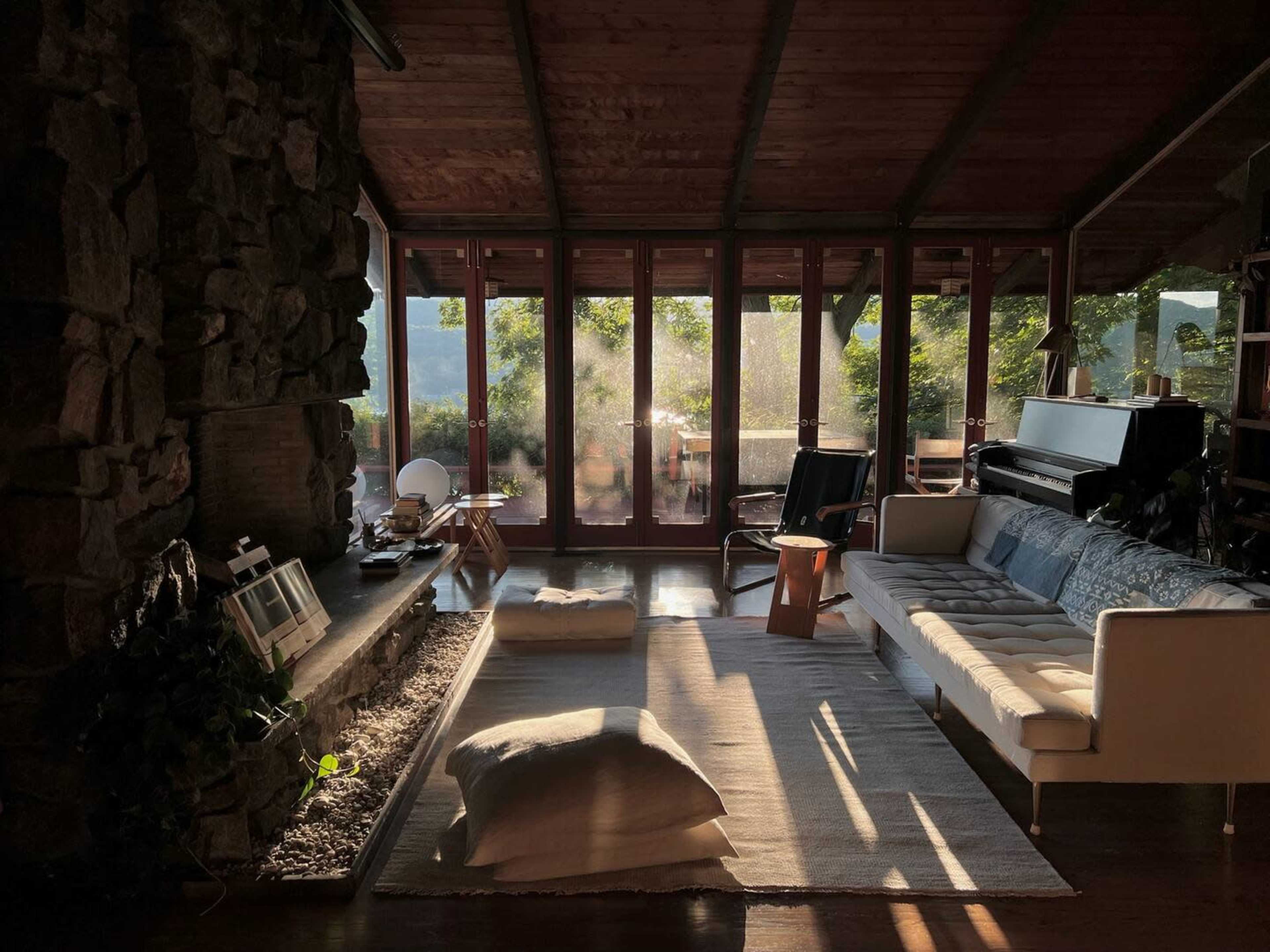 Mid-Century Home with Hudson River & Mountain Views Image in Philipstown, Garrison, NY