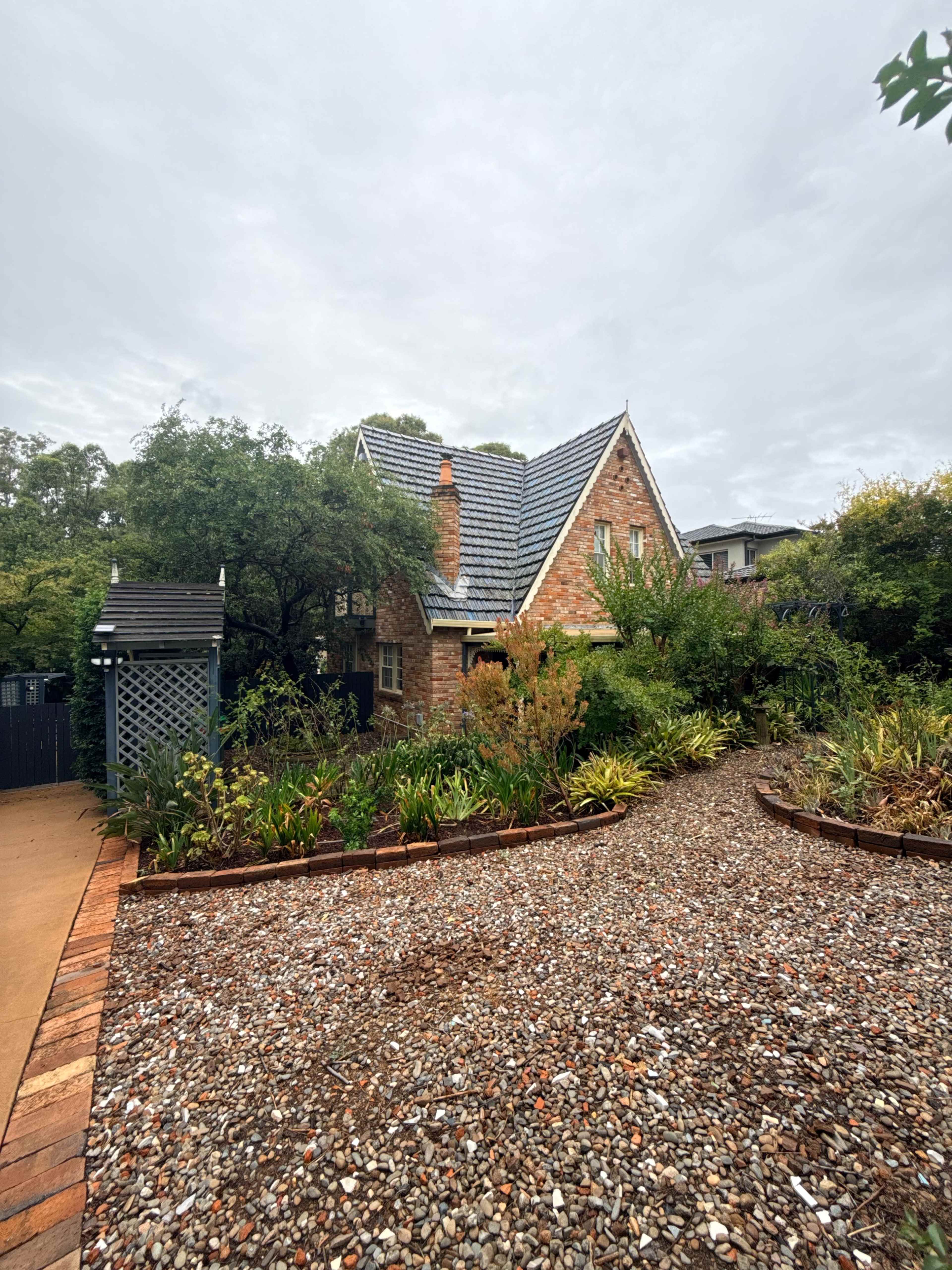 * NEW SPACE RATE*Secluded Fairytale cottage Image in Leumeah, Leumeah, NSW