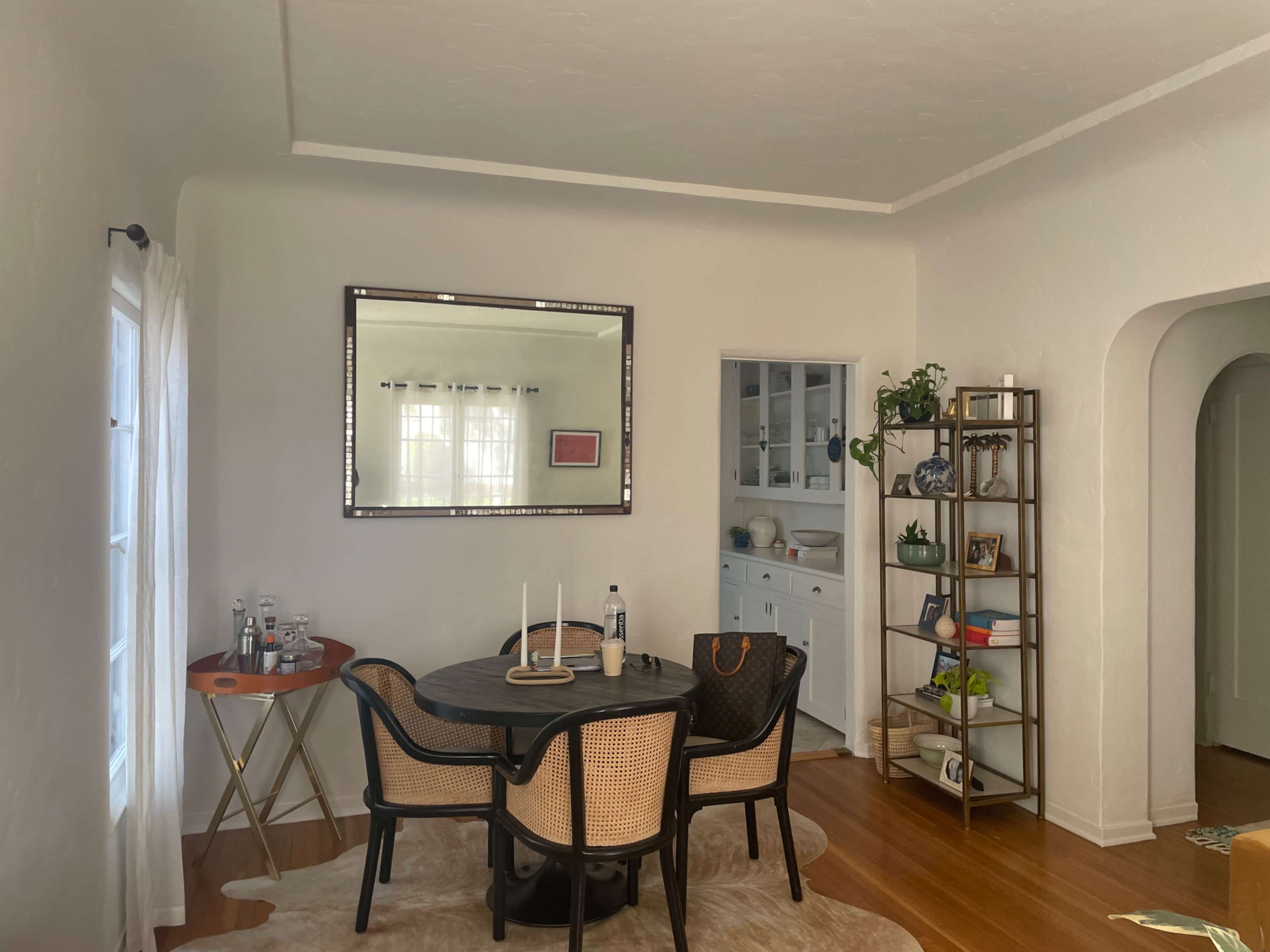 West Hollywood Beautifully Decorated Home Image in Beverly Grove, Los Angeles, CA