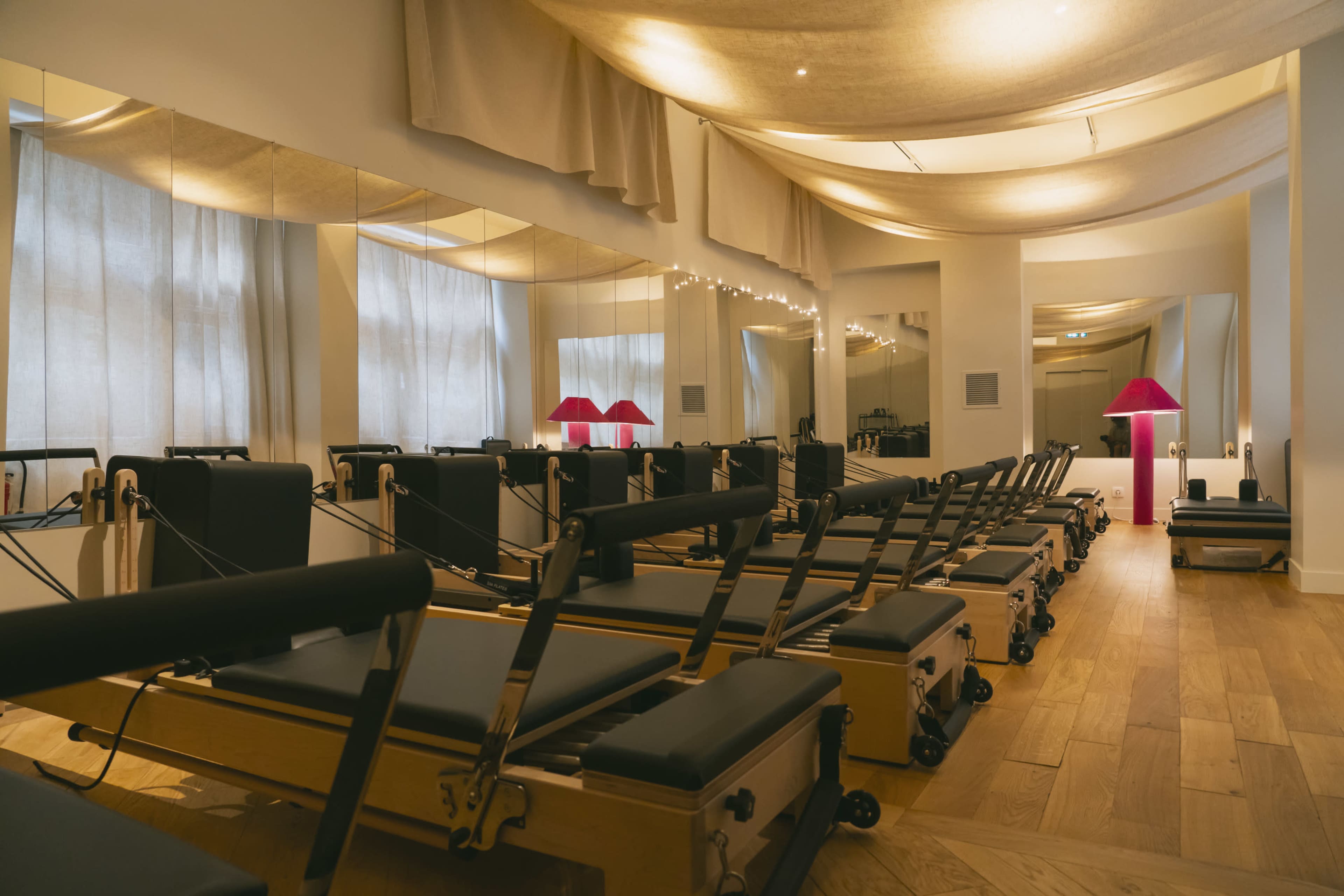 SALLE DE YOGA & COFFEE SHOP Image in Bonne-Nouvelle, Paris