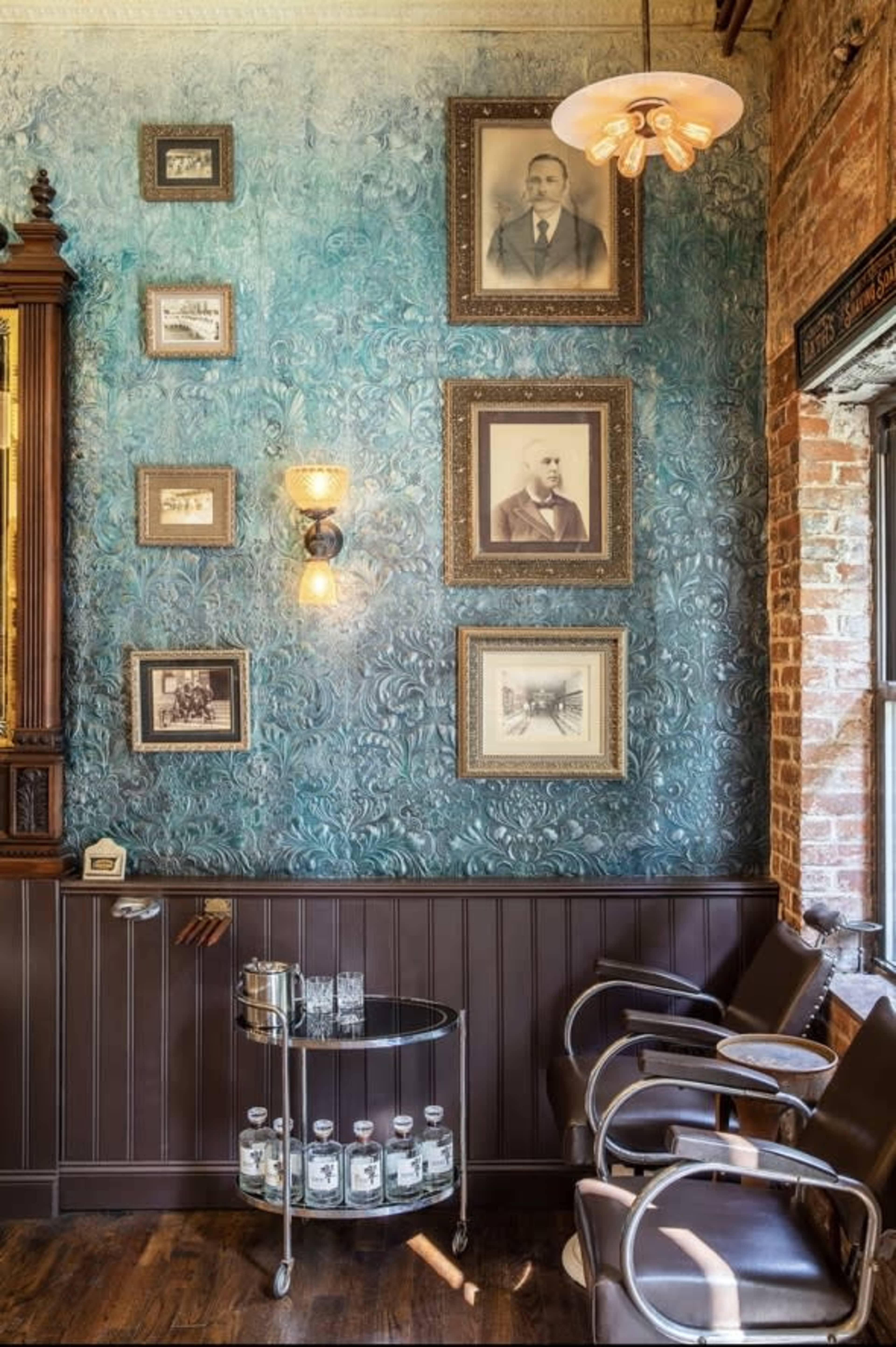 Williamsburg Brooklyn Vintage Barbershop/Hair Salon with Private Garden Image in , Beooklyn, NY