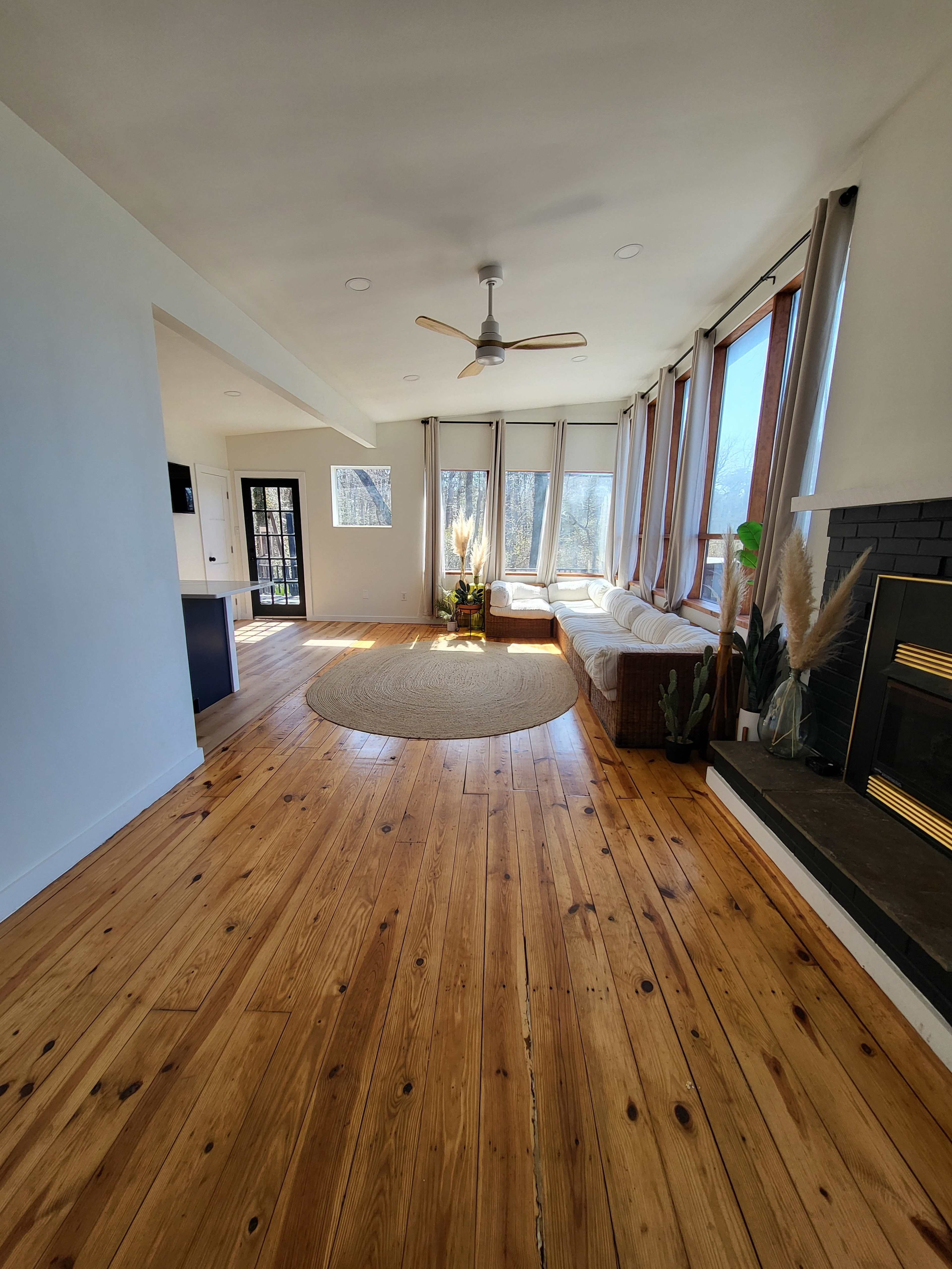 Memorable Waterfront Sunset Cabin- 1 hr D.C. Image in , Nanjemoy, MD