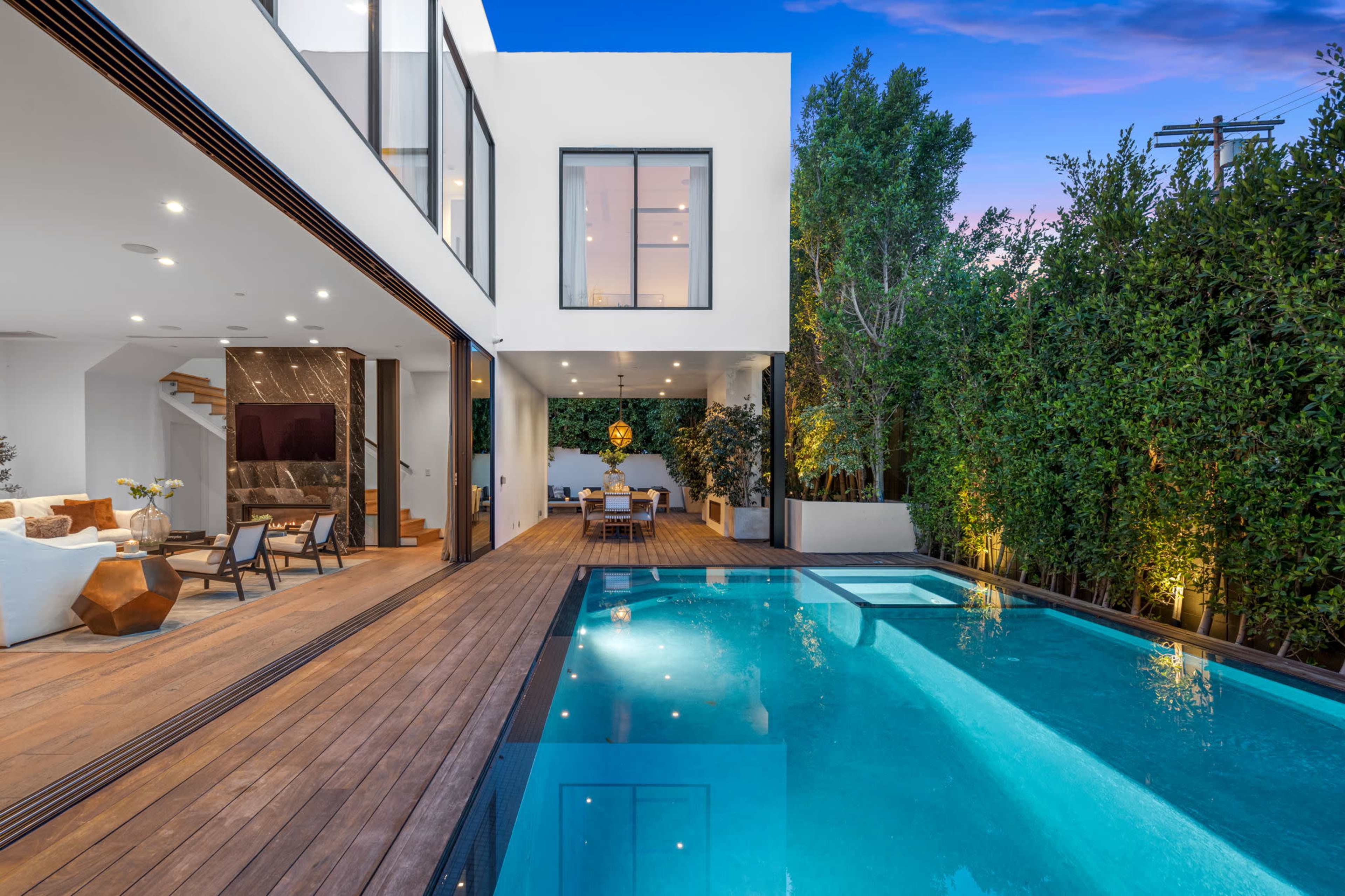 Modern Mansion w/ Pool Courtyard & Contemporary Interior Image in Beverly Grove, Los Angeles, CA