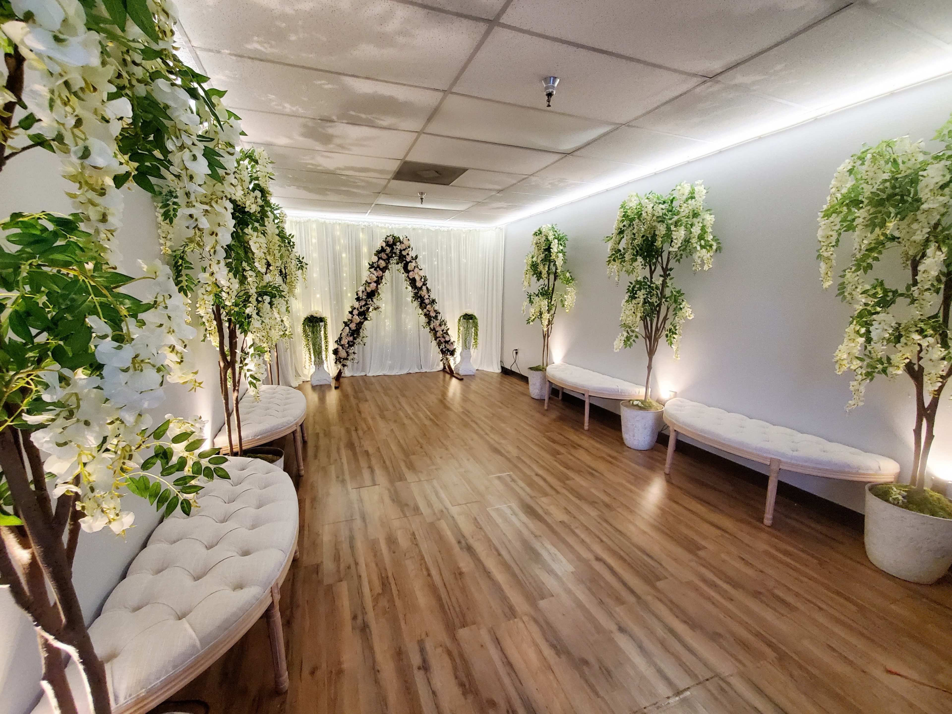 Light and Airy Hidden Studio/Chapel in Downtown Cookeville Image in Cookeville, Cookeville, TN