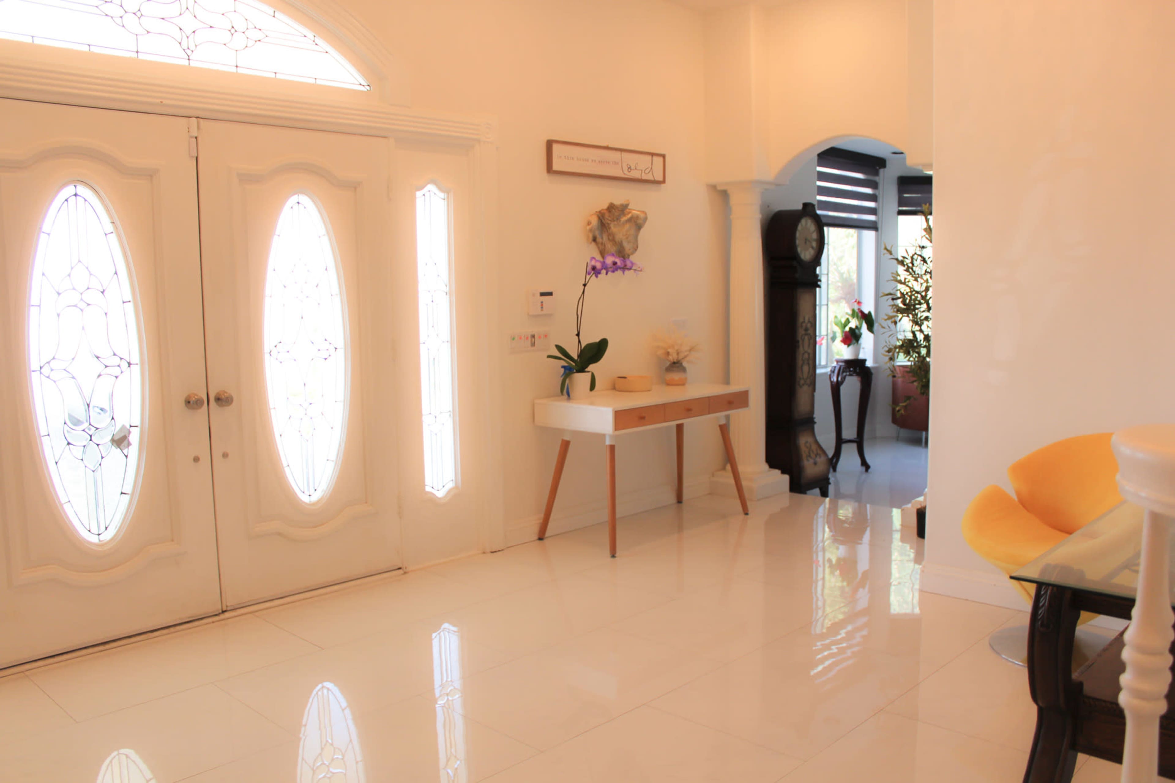 Desert Oasis with Lake View Image in , Palmdale, CA