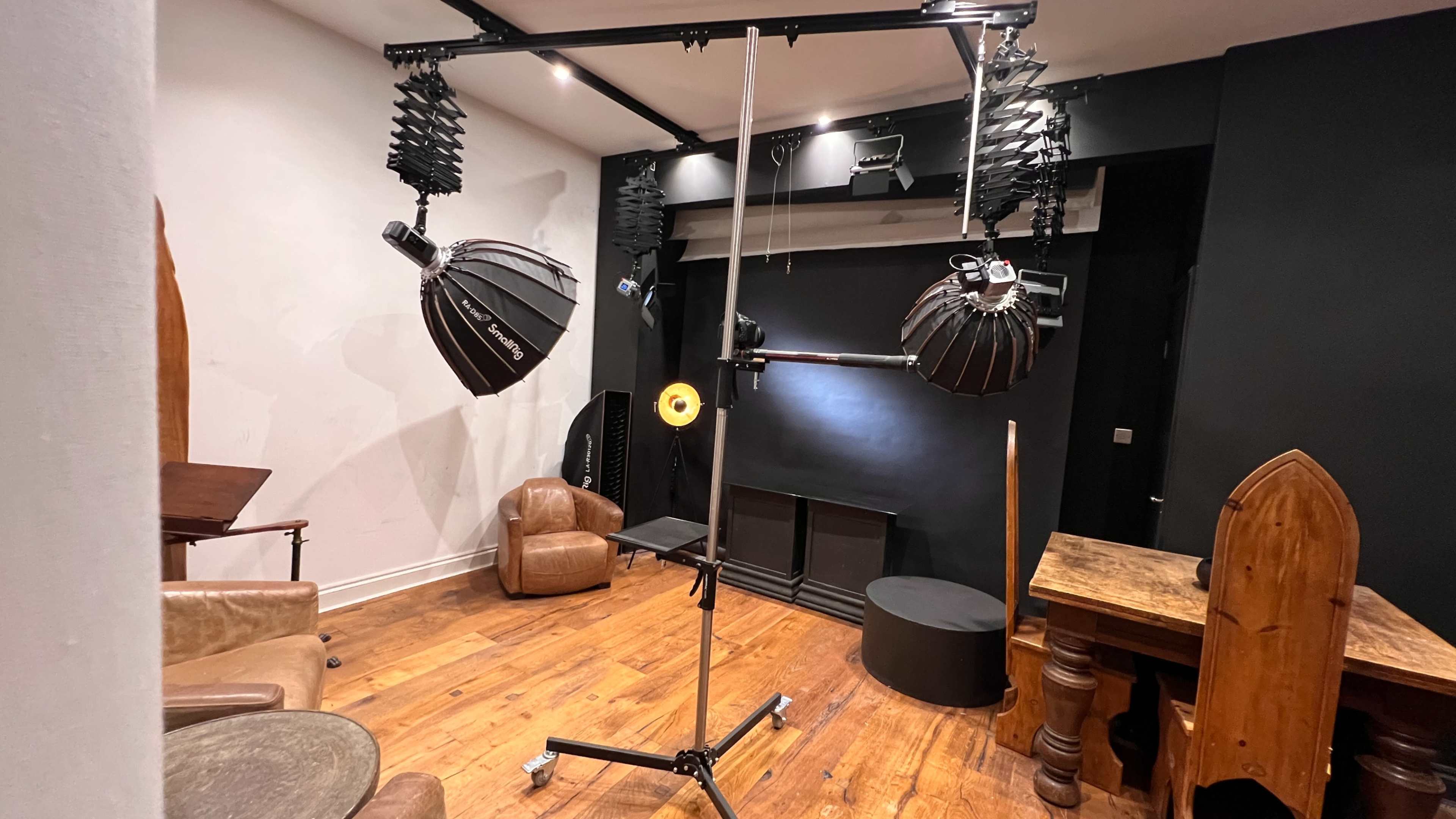 South London Photo Studio with Natural Light Image in Upper Norwood, London, ENG