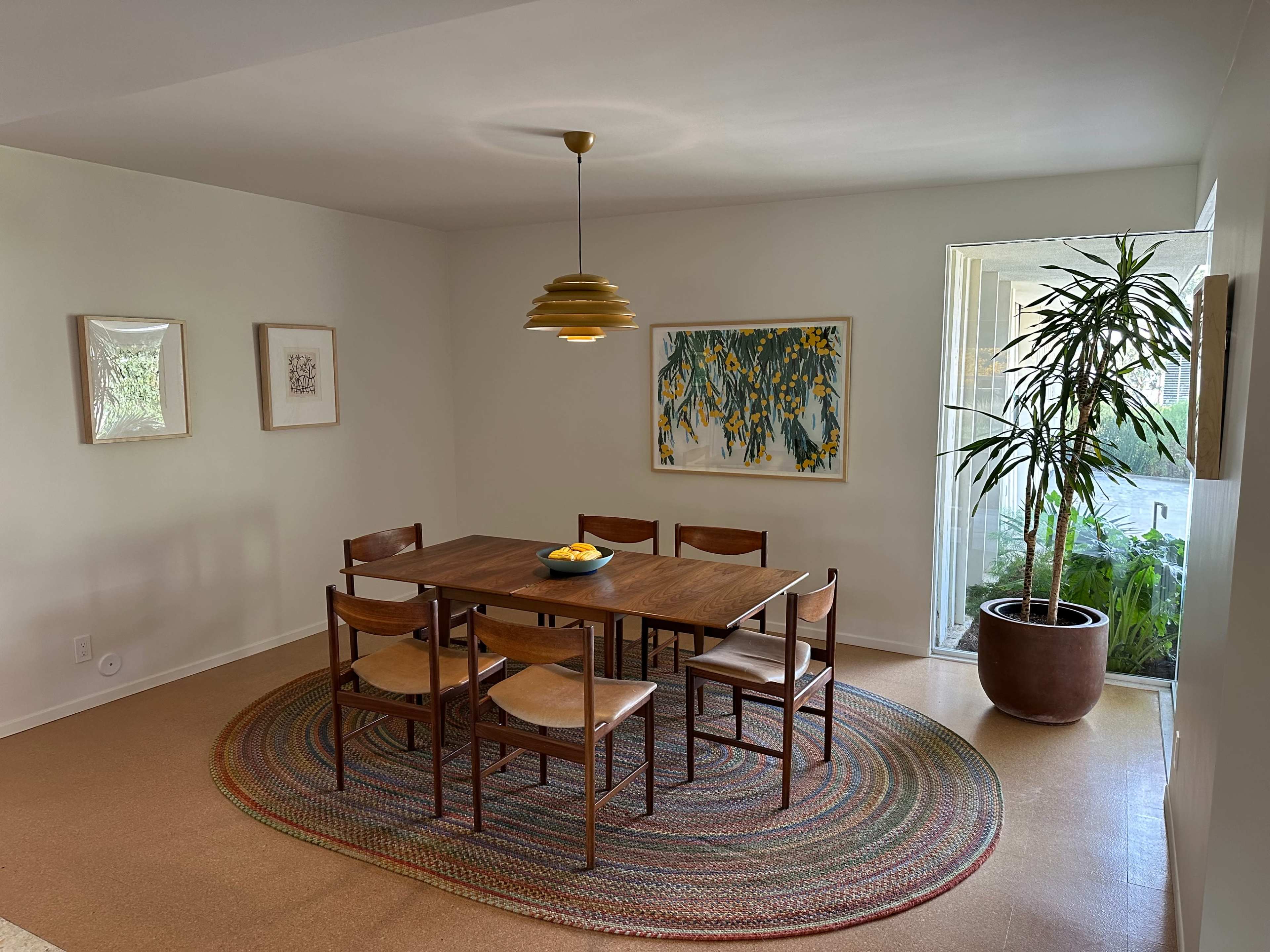 Los Angeles Mid-Century Modern Ranch Home Image in Ladera Heights, Los Angeles, CA
