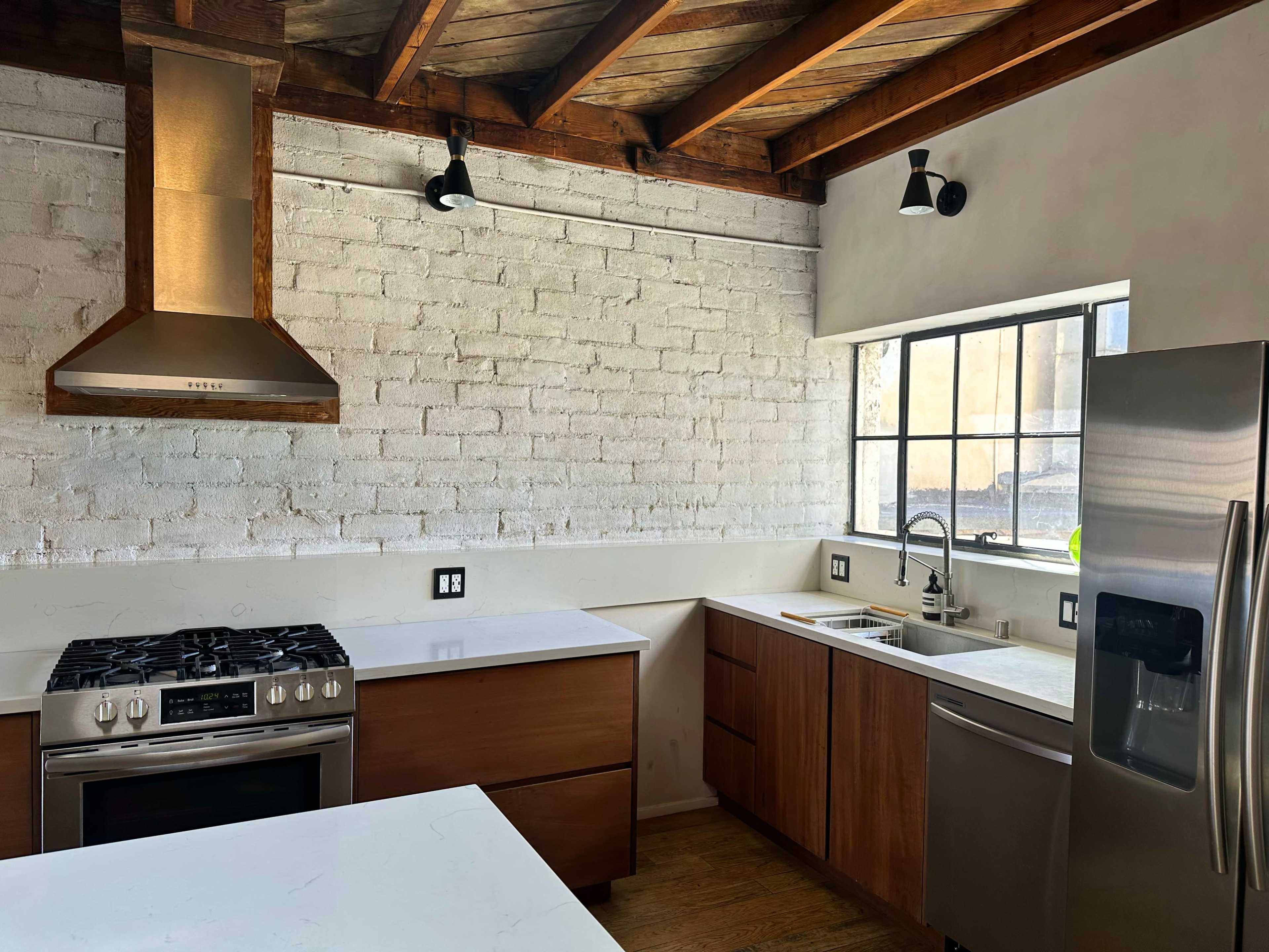 Cinematic Studio Loft in Lincoln Heights with Natural Light Image in Echo Park, Los Angeles, CA