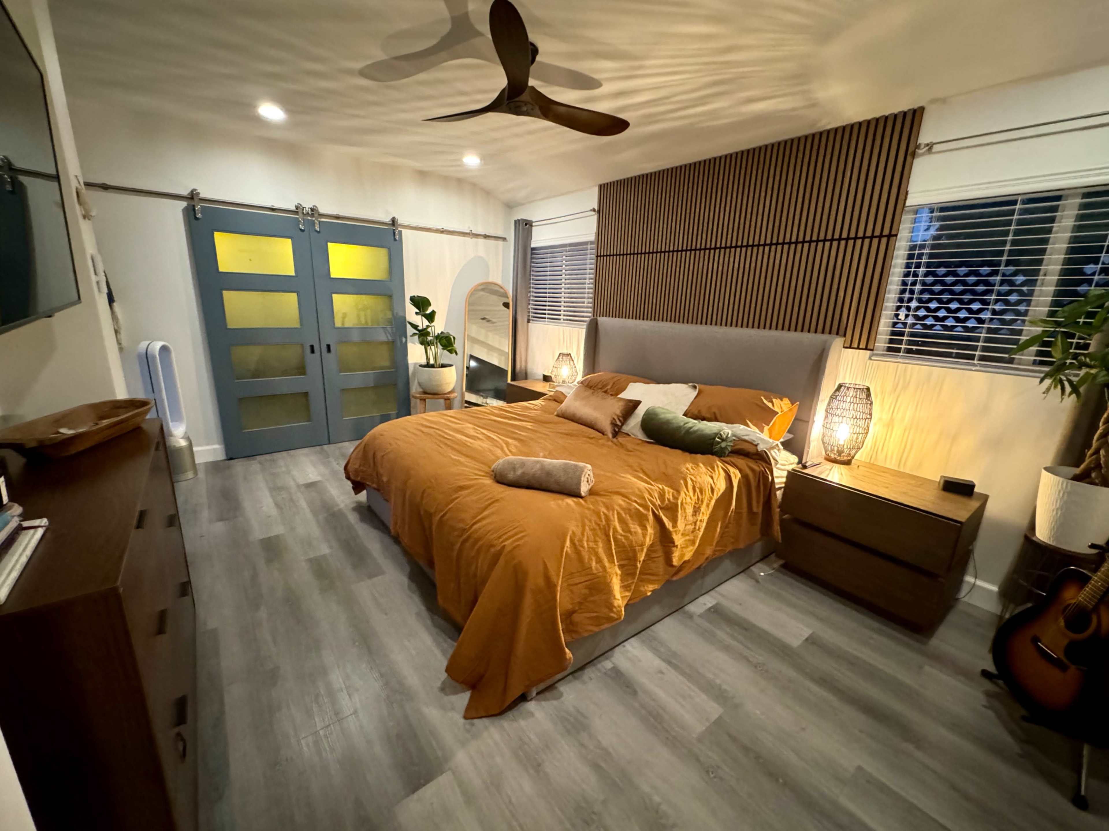 Family Home with backyard and Teen rooms Image in Van Nuys, Van Nuys, CA