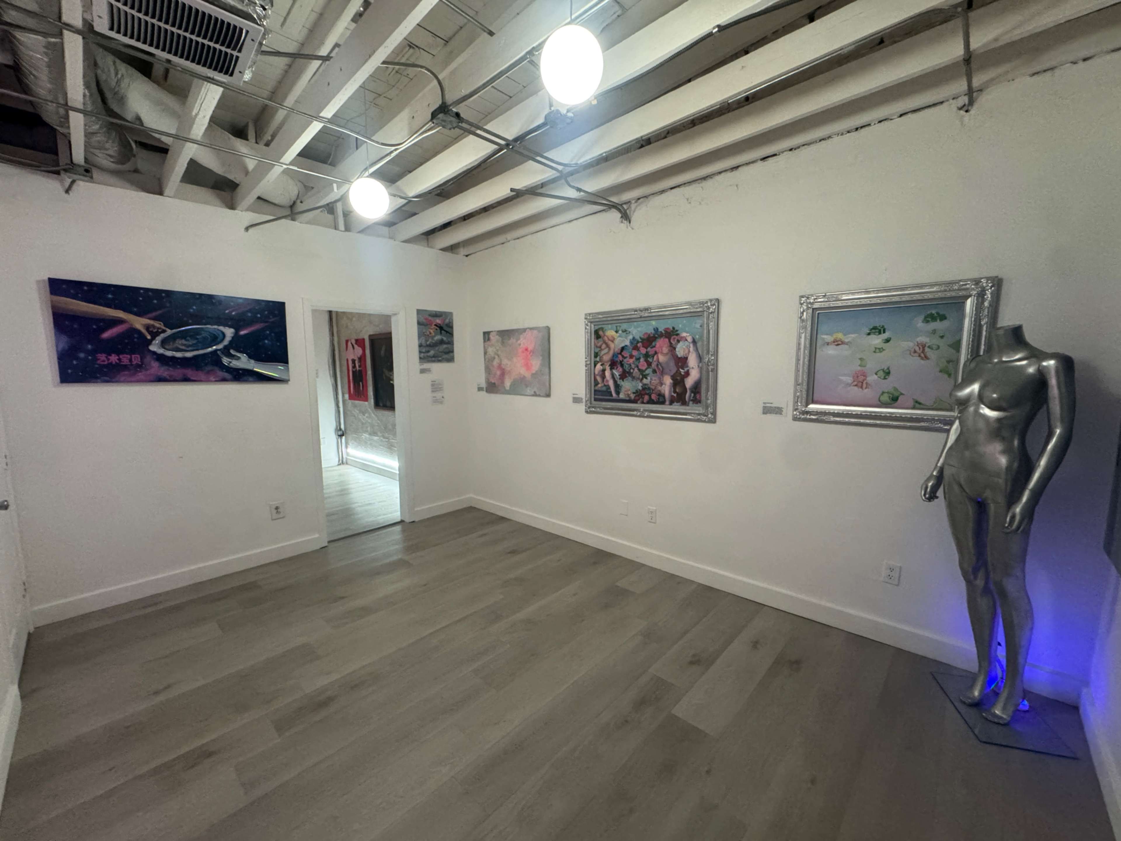 Center City Brickell Industrial-Luxe Studio: High Ceilings & Pop-Up Ready Image in Downtown Miami, Miami, FL