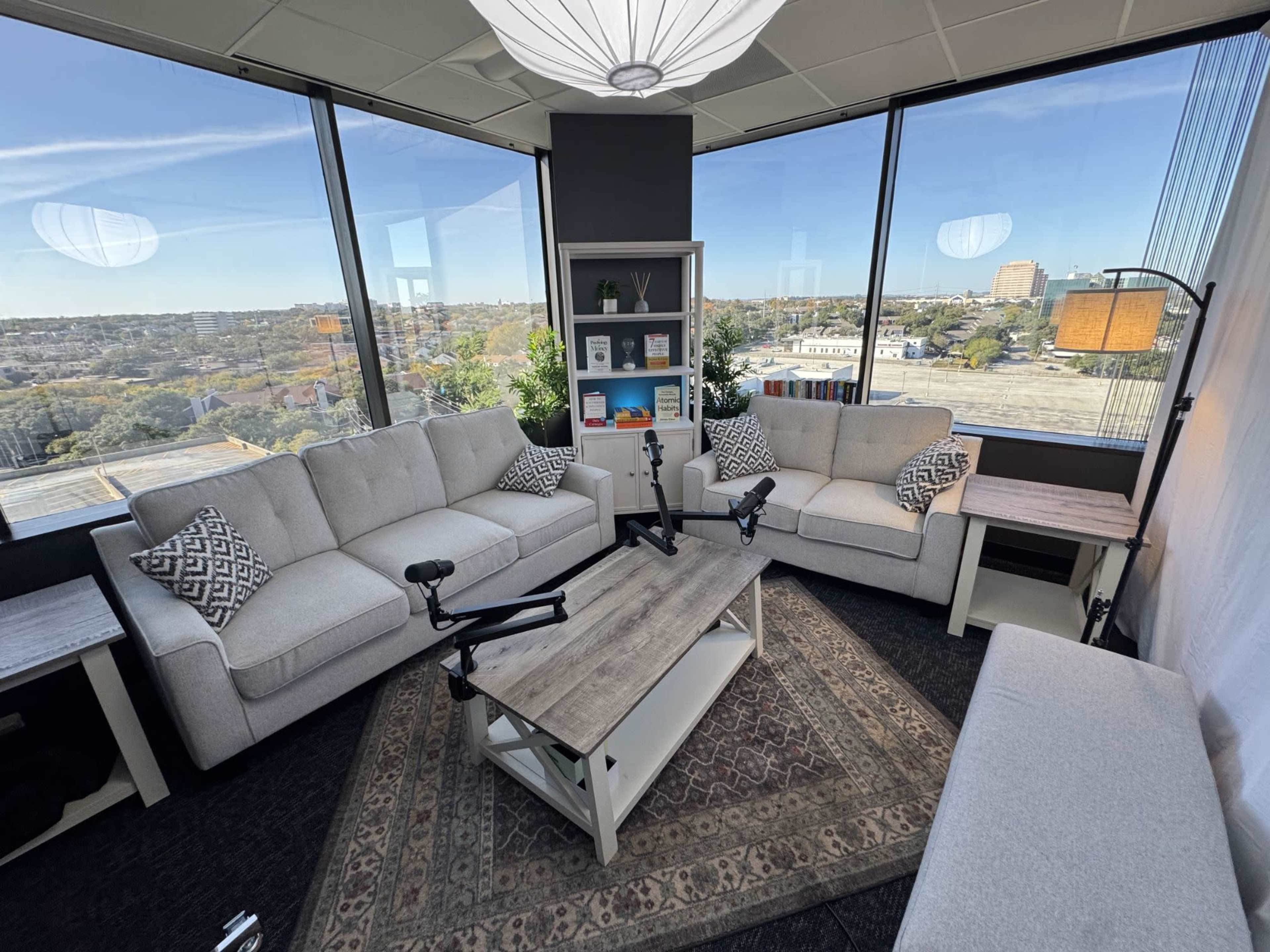 San Antonio Podcast Studio with 4K Video Setup Image in Northwest Side, San Antonio, TX