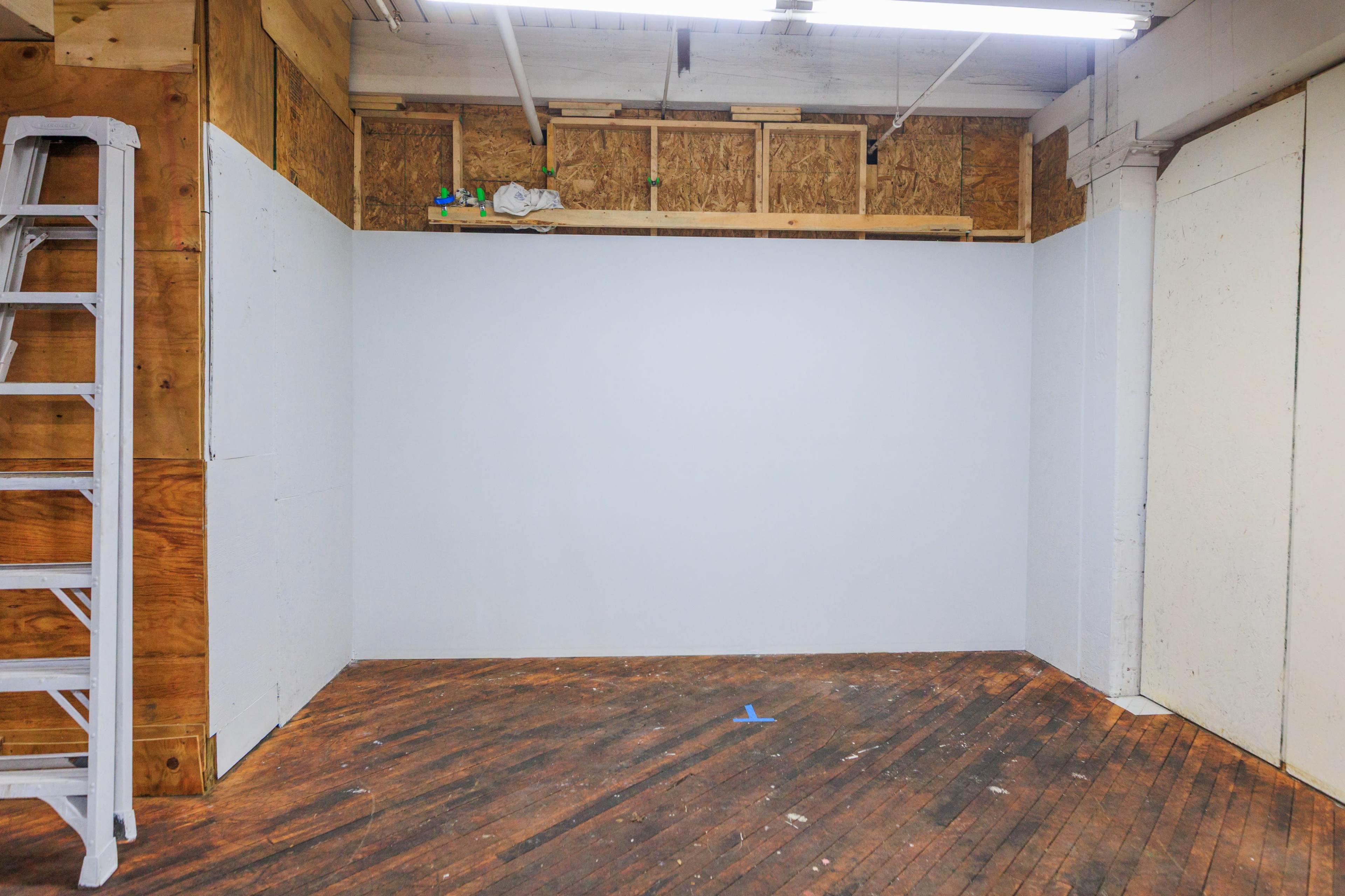 White Shoot Wall - Industrious Photo & Video Studio Space Image in Camp Washington, Cincinnati, OH