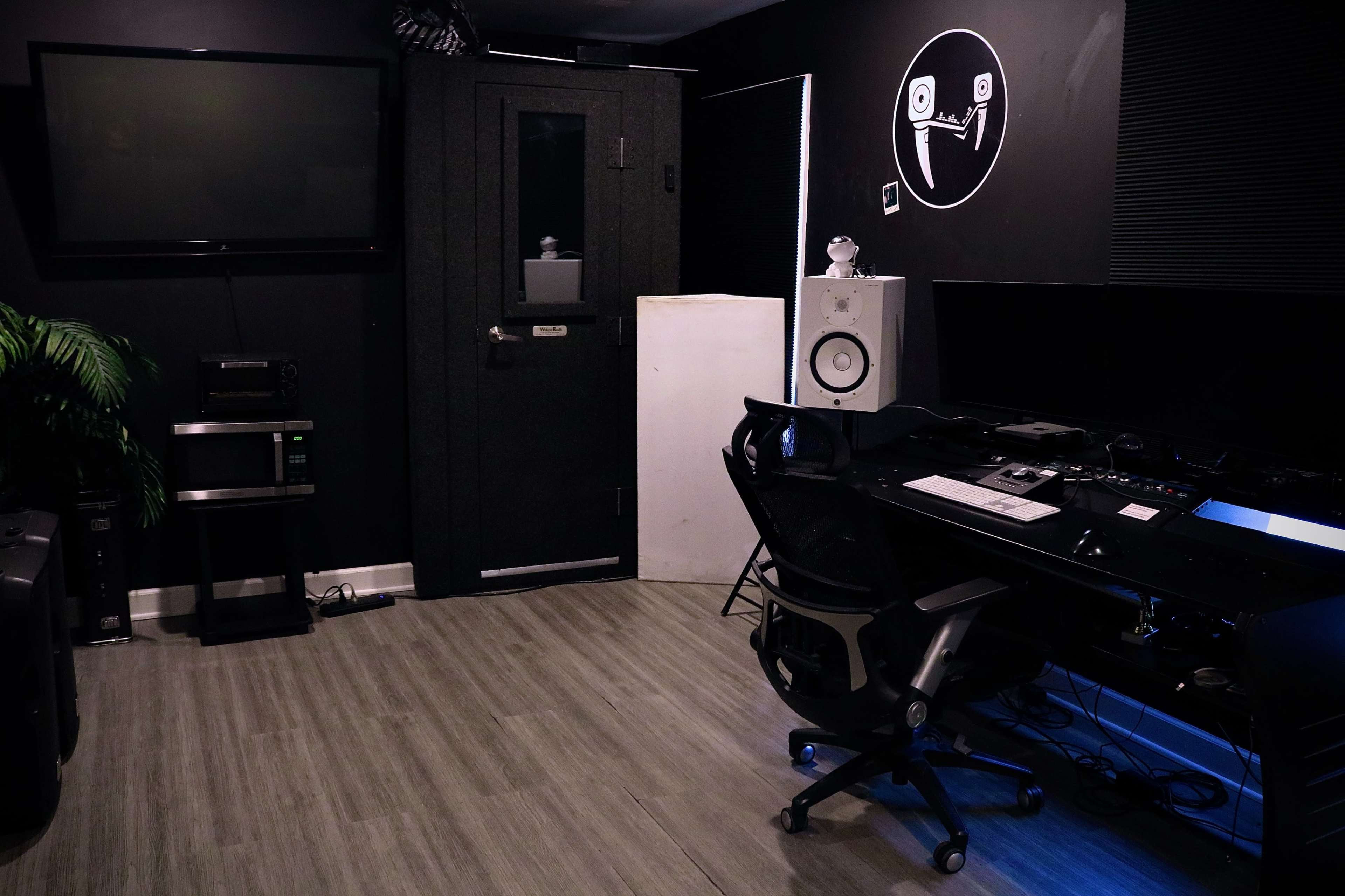 [ROOM A] Modern Recording Studio for Music, Podcasts & Creative Sessions Image in Rockville, Rockville, MD