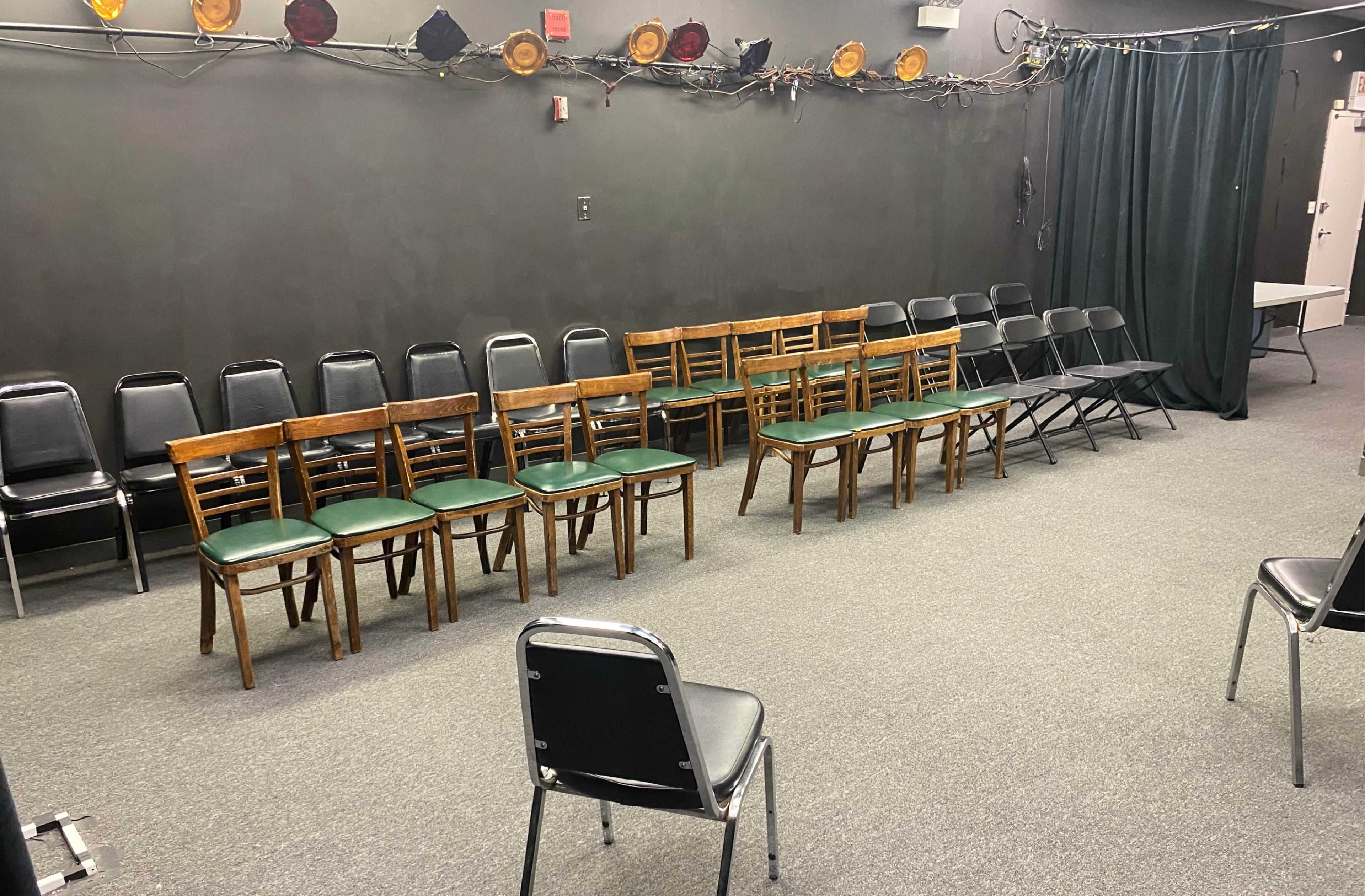 CTA Convenient Rehearsal/Workshop space in West Lakeview Image in Lake View, Chicago, IL