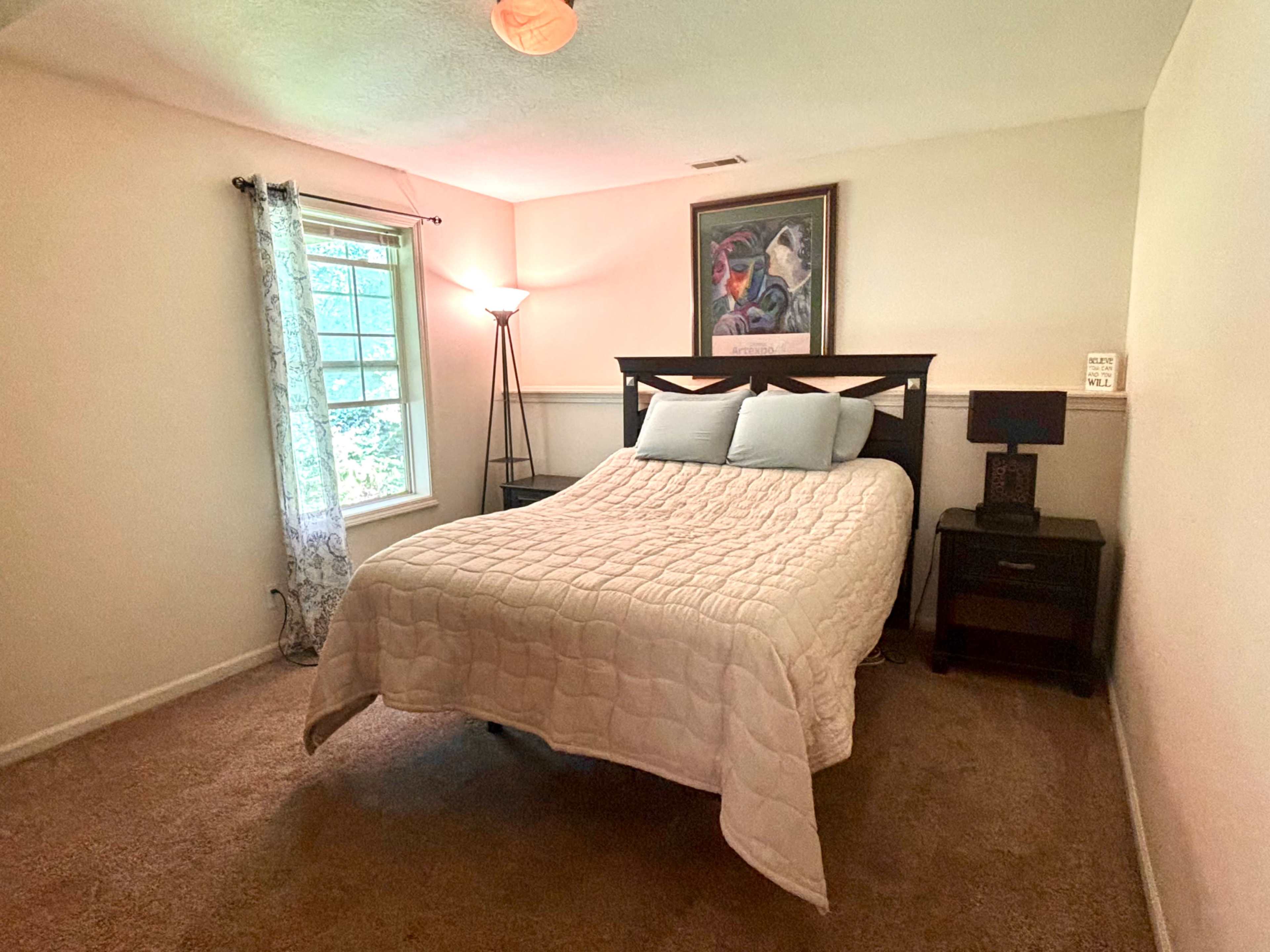 Spacious Studio Apartment Image in Lea Manor, Kansas City, MO