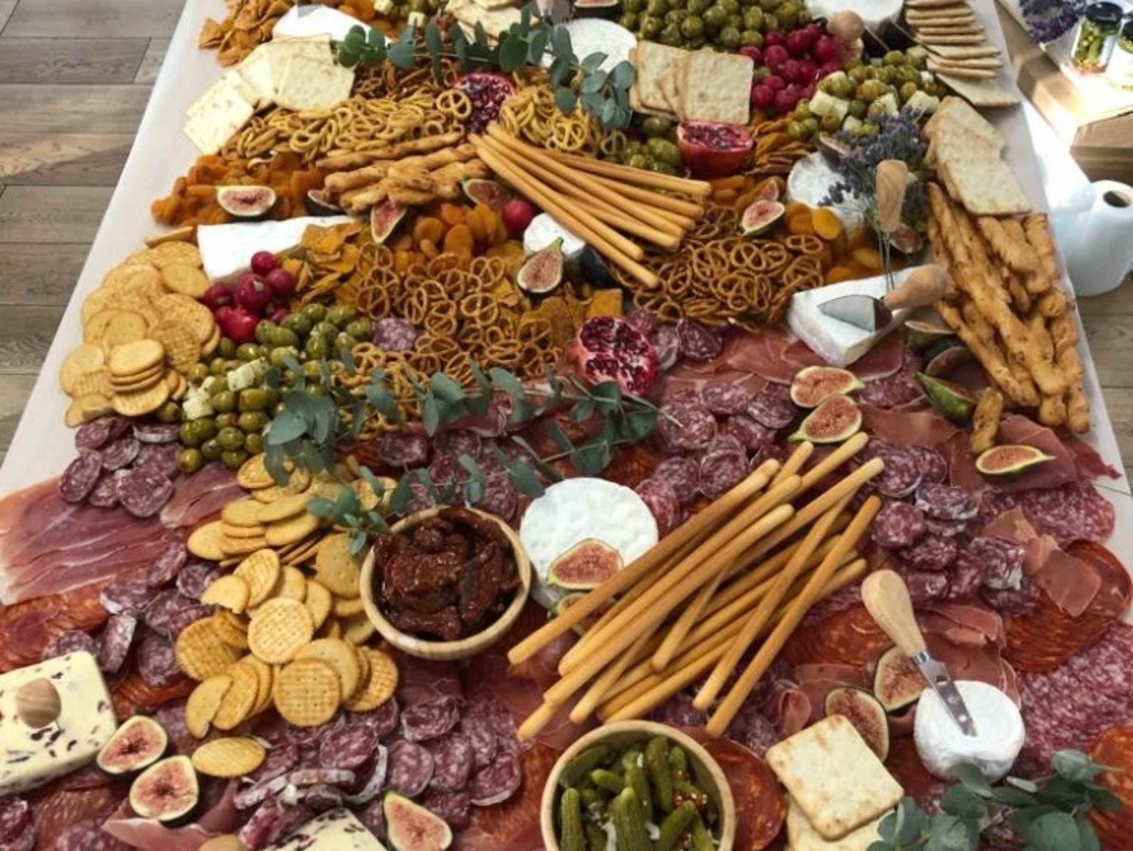 Charcuterie Board (Large)