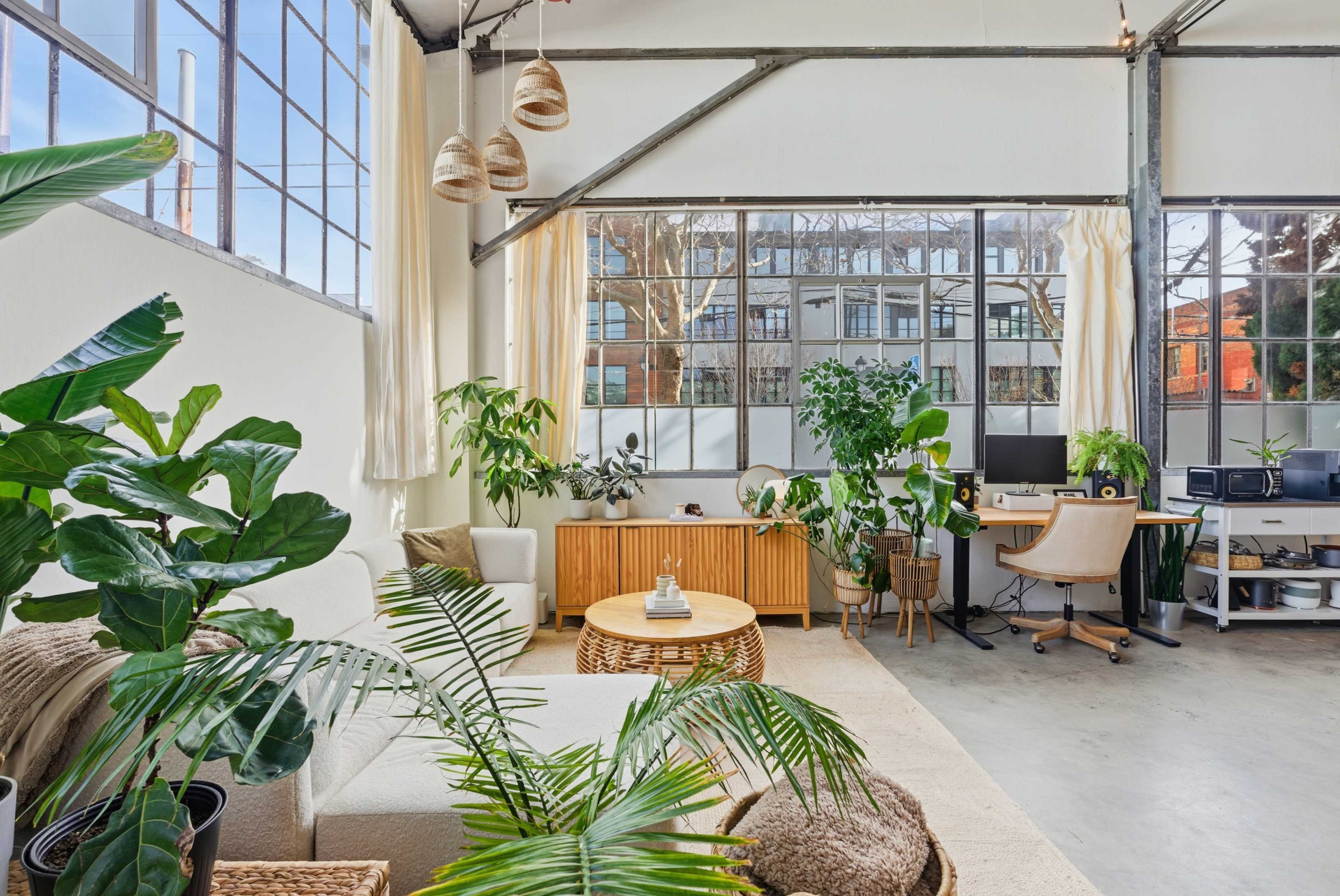 Dogpatch Loft with tons of natural light and thoughtful decor Image in Dogpatch, San Francisco, CA