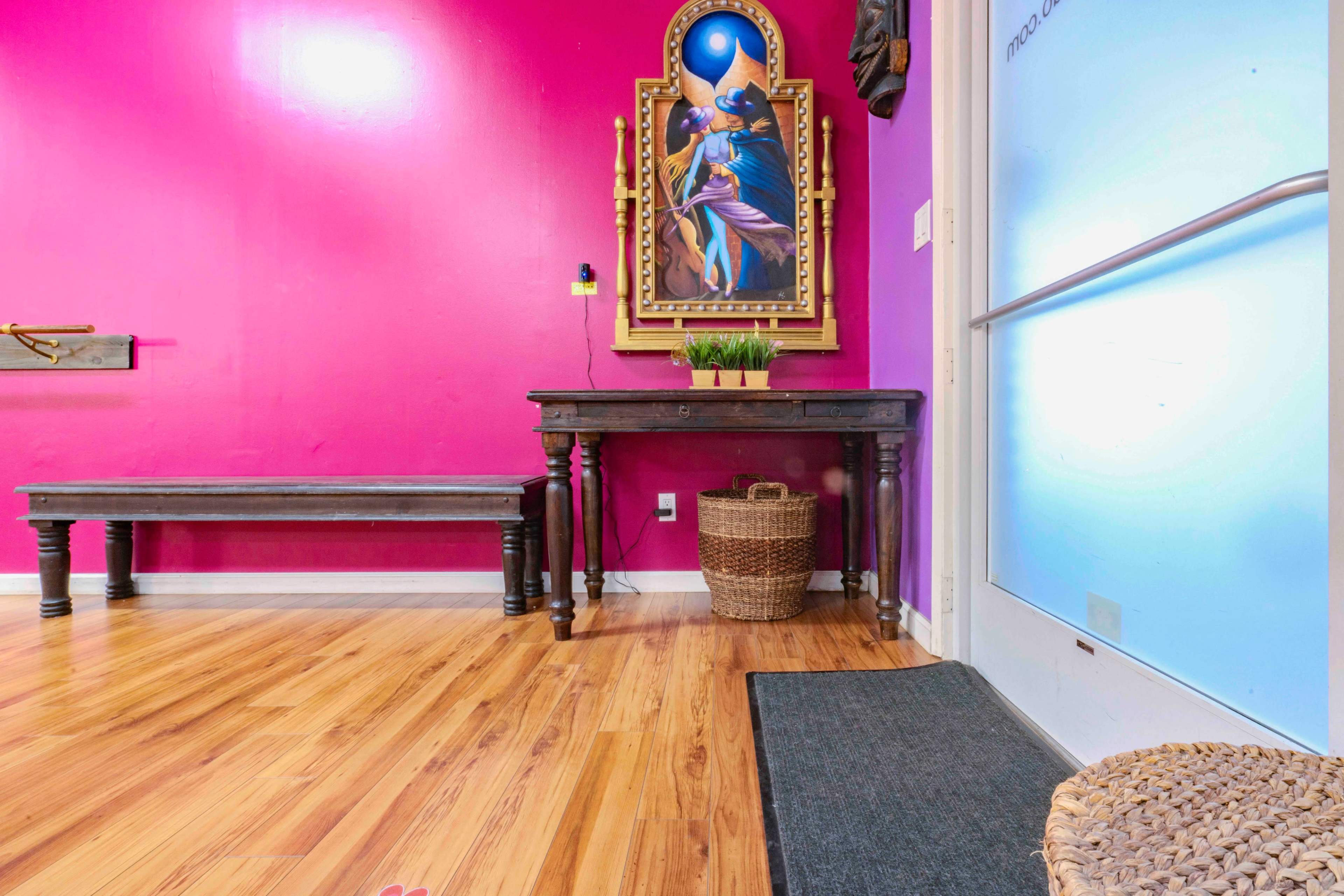 Vibrant Los Angeles Dance Studio/Event Space Image in Encino, Encino, CA