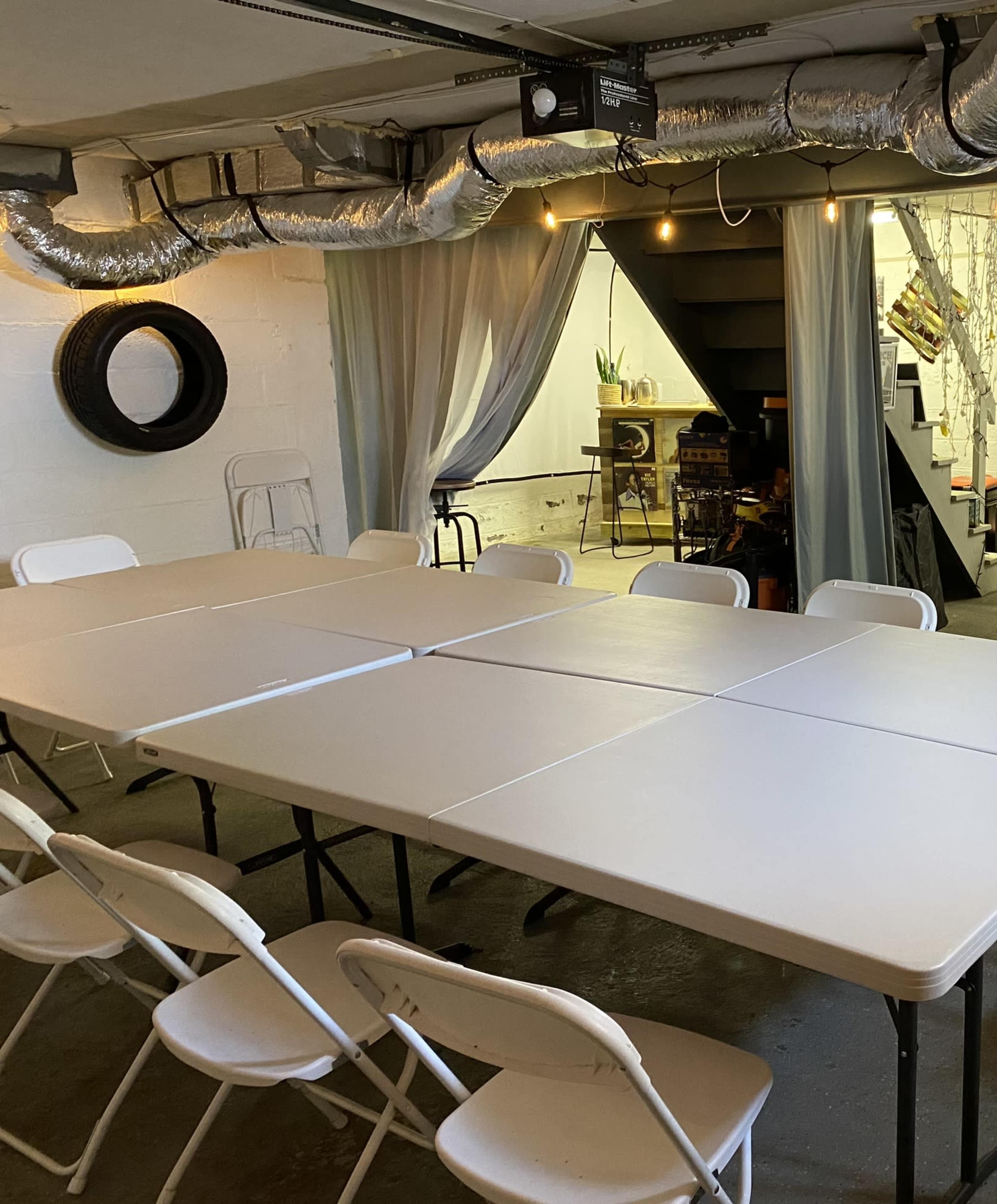 Light-filled Midcentury Modern Ranch with Nature View Image in , Cedar Grove/North Caldwell area, NJ