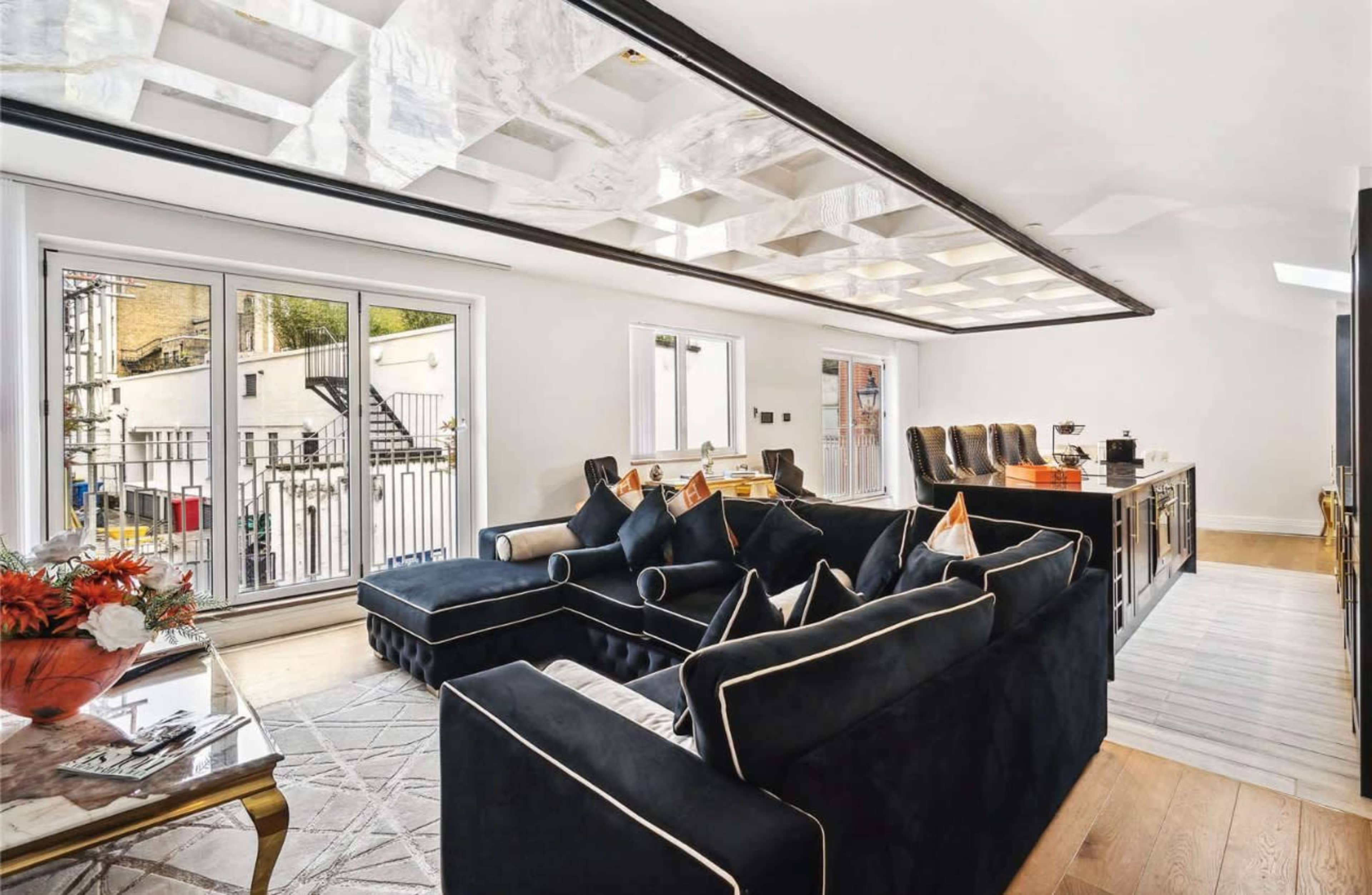 Luxury Versace & Hermes Luxury House Image in Knightsbridge, London, ENG