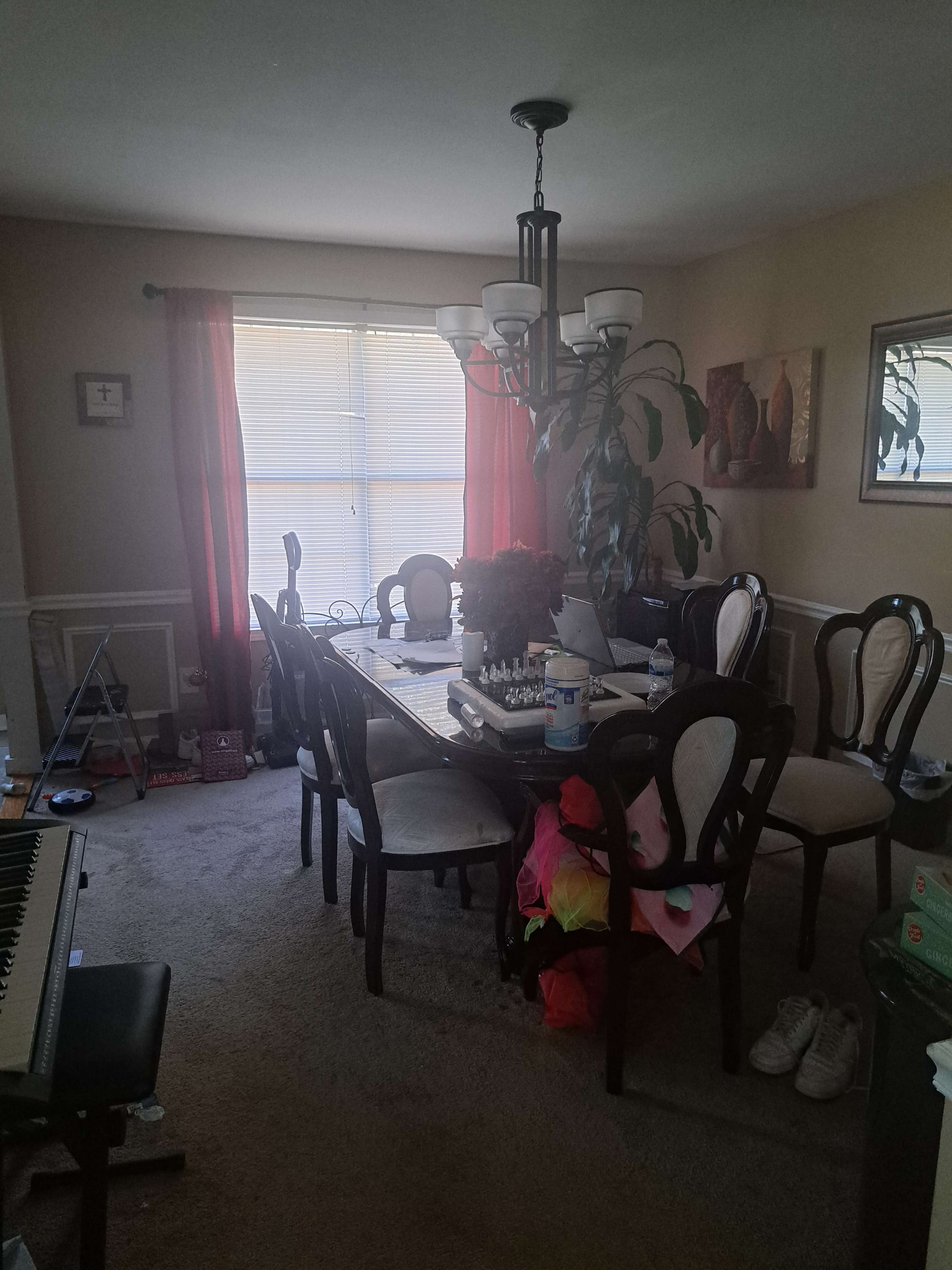 Spacious Suburban Split Level Image in , Lithonia, GA